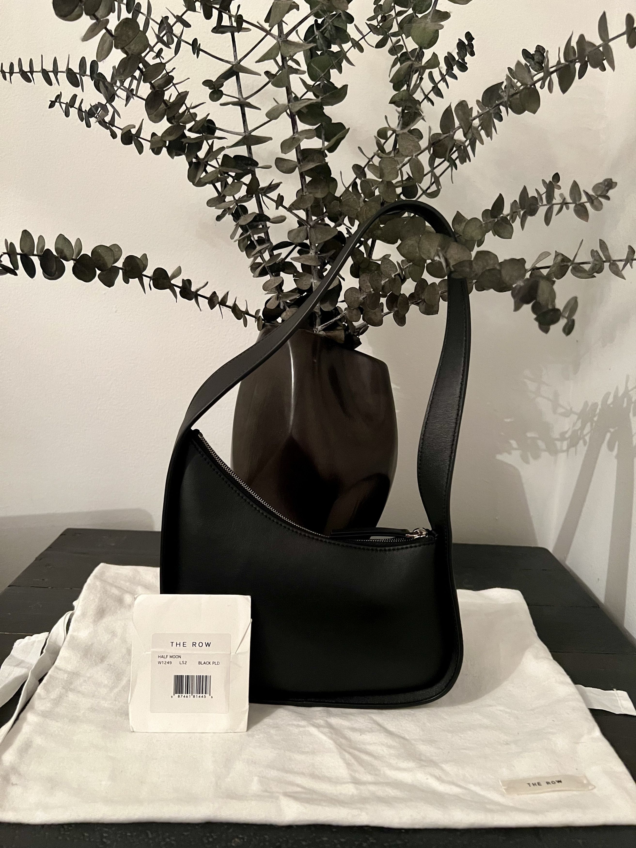The Row The Row Half Moon Bag in Leather Size ONE SIZE - 1 Thumbnail