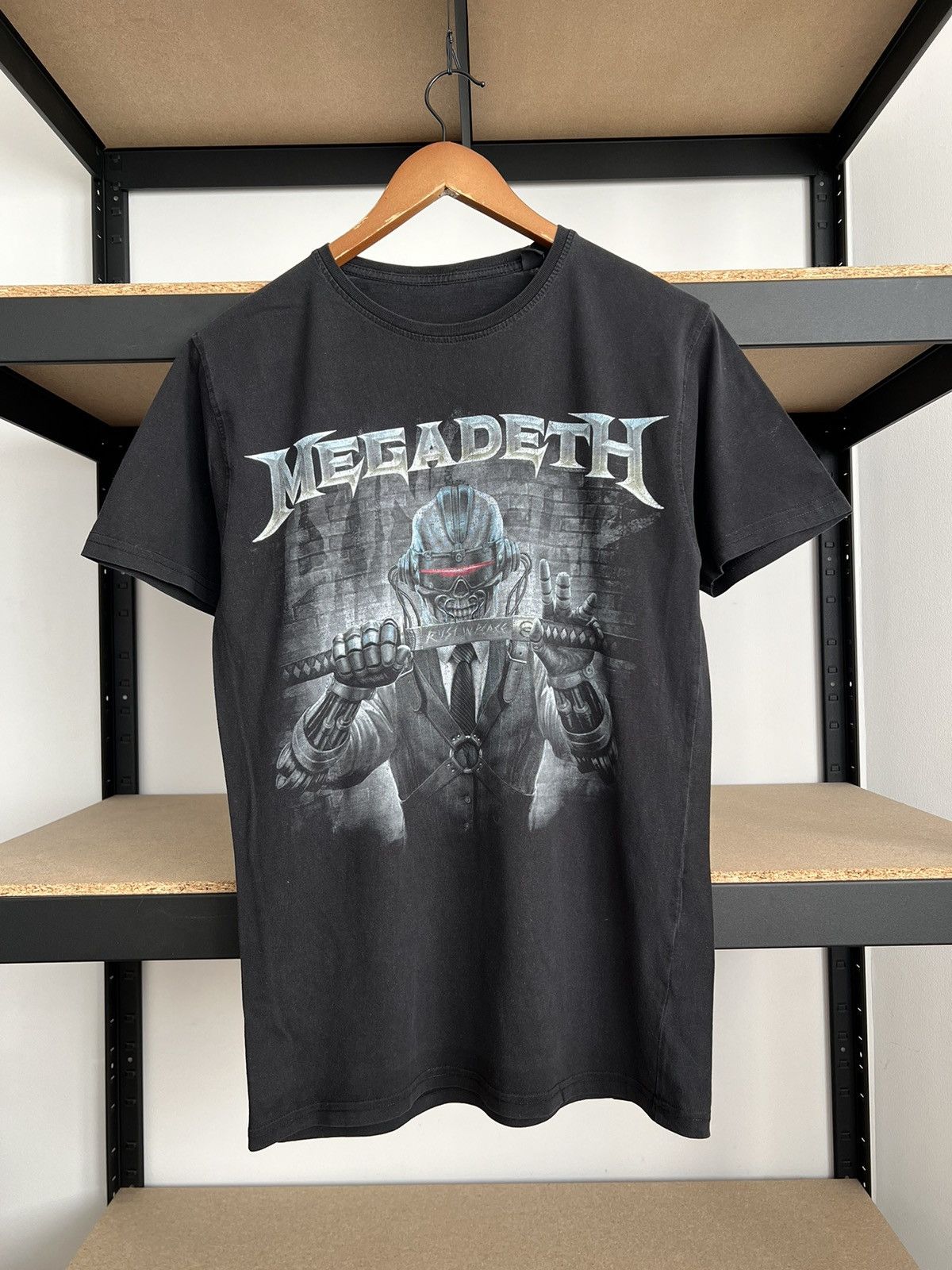 Band Tees Vintage 2010s Megadeth Heavy Metal Band Black T-shirt Size US M / EU 48-50 / 2 - 1 Thumbnail