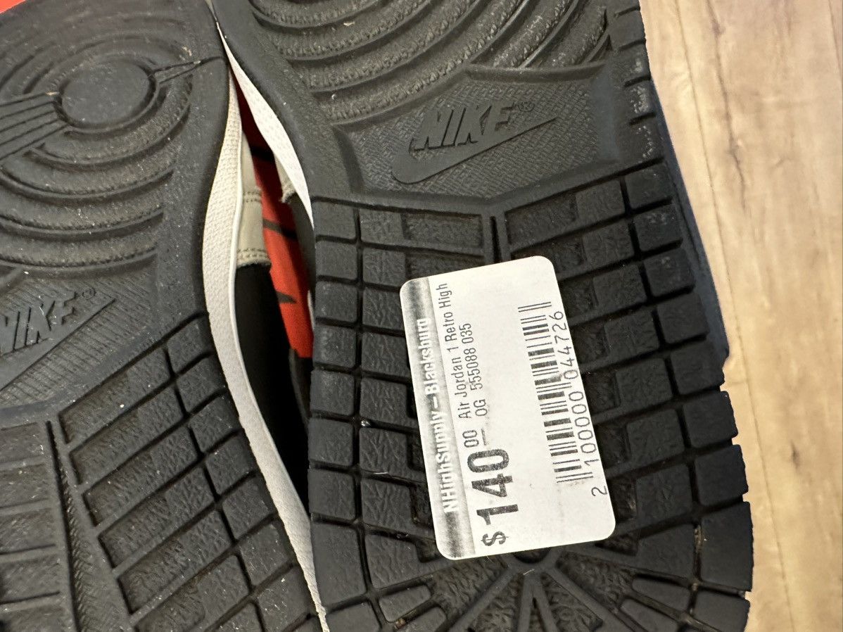 Nike Air Jordan 1 Retro High OG Size US 8.5 / EU 41-42 - 8 Thumbnail