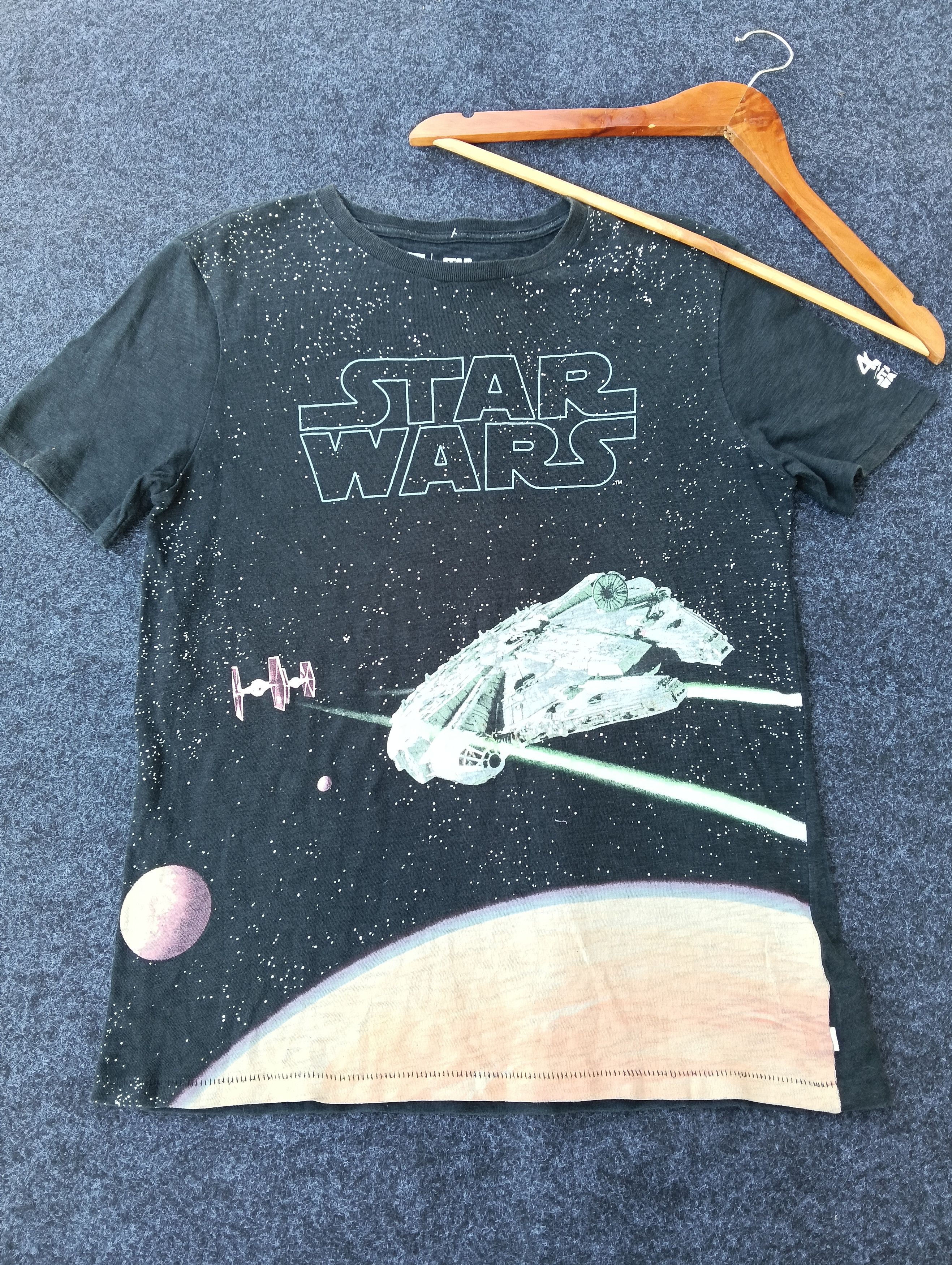 Cartoon Network × Gap × Star Wars Gap X Star wars 40th anniversary tee. Size US S / EU 44-46 / 1 - 1 Thumbnail