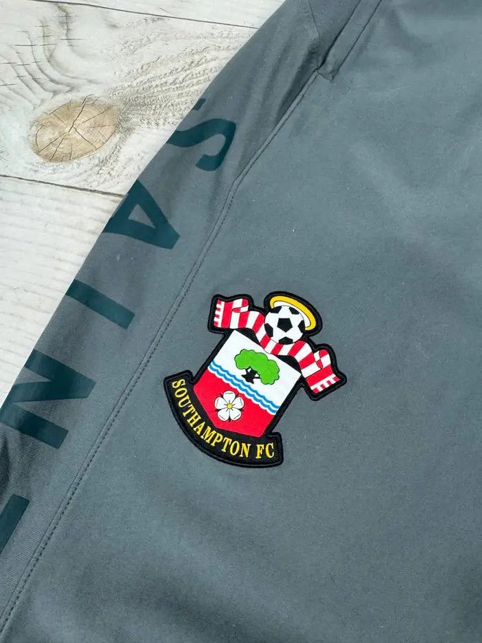 Under Armour Southampton 2020 2021 Tracksuit Training Jersey And Pants Size US M / EU 48-50 / 2 - 5 Thumbnail