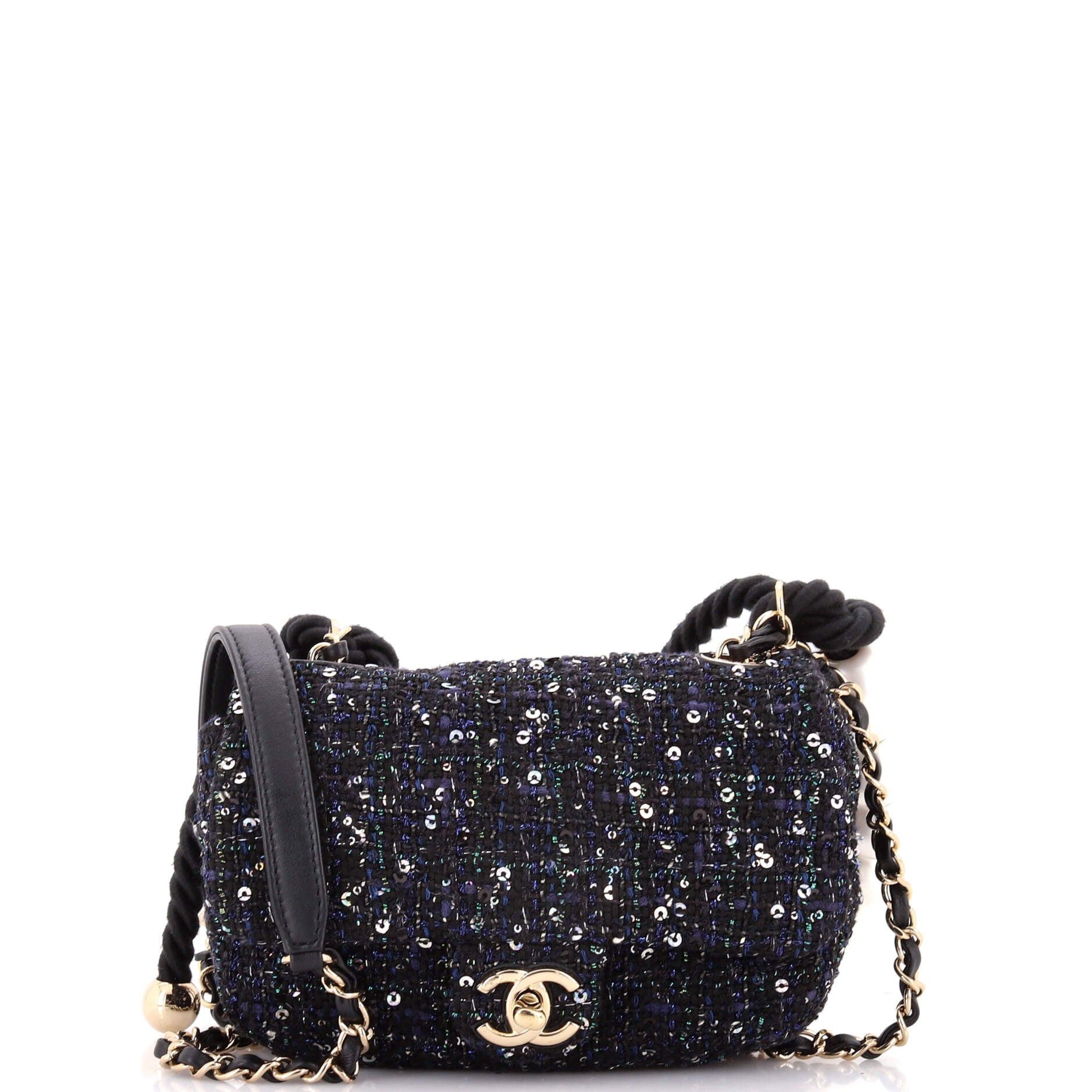 Chanel Pearl Handle Flap Bag Size ONE SIZE - 1 Thumbnail