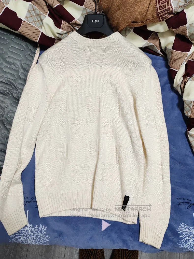 Fendi Fendi Beige Full Print Sweater Size US M / EU 48-50 / 2 - 1 Thumbnail