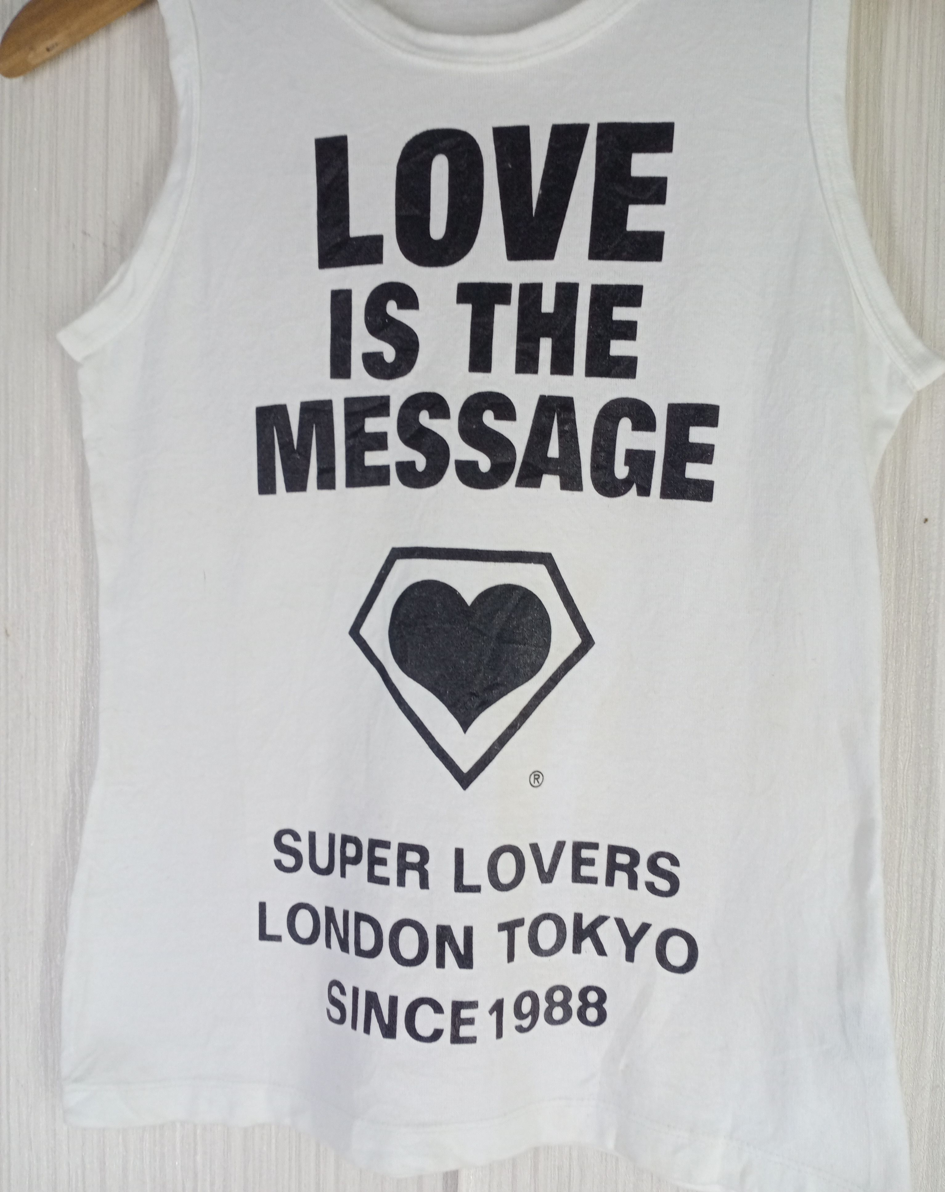 Japanese Brand Rare Vintage Super Lovers London Tokyo Tank Top Size US XXS / EU 40 - 2 Thumbnail