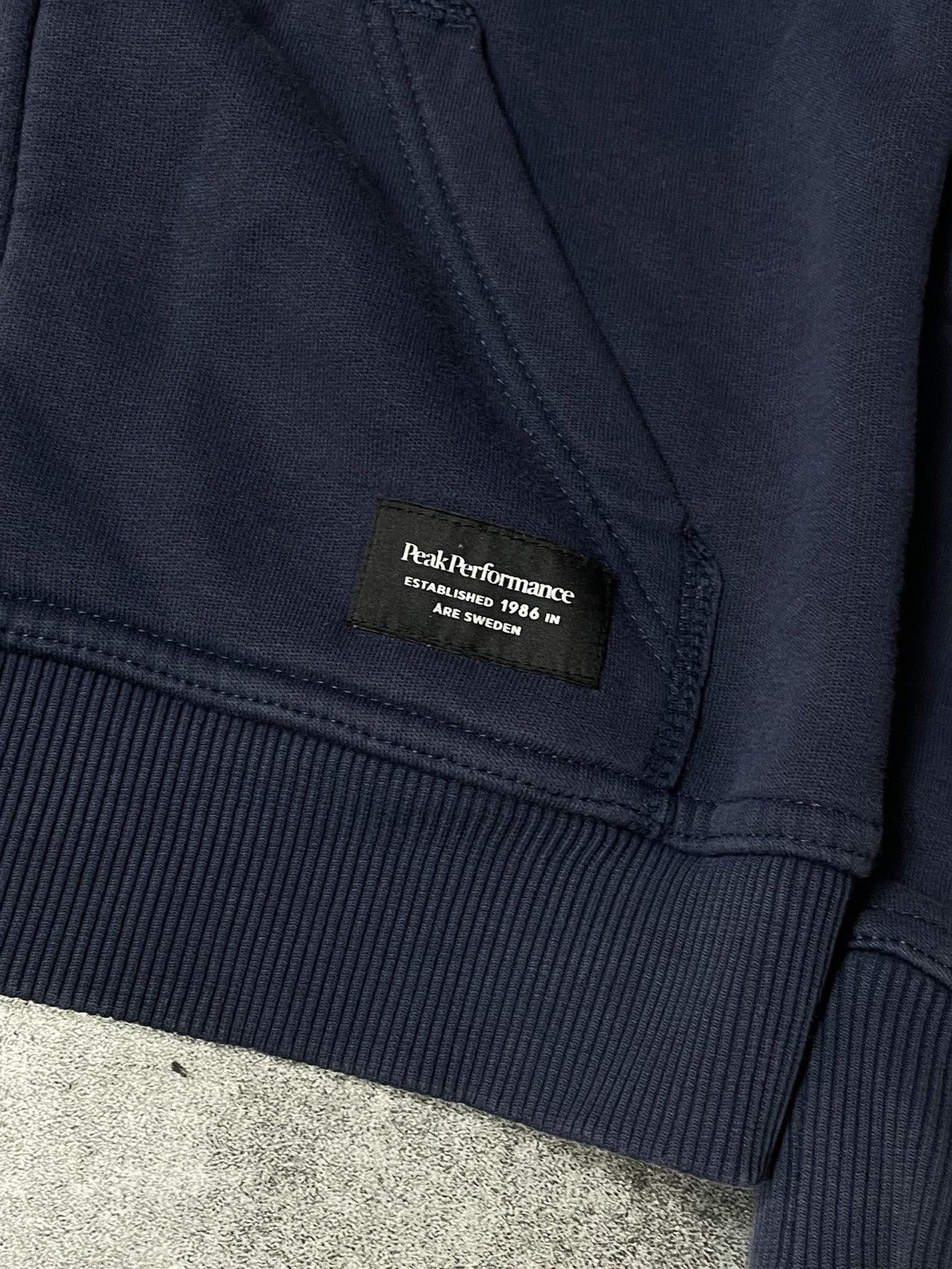 Peak Performance × Vintage 🔥Offers🔥Peak Performance Hoodie Zip Streetwear Size US XS / EU 42 / 0 - 4 Thumbnail
