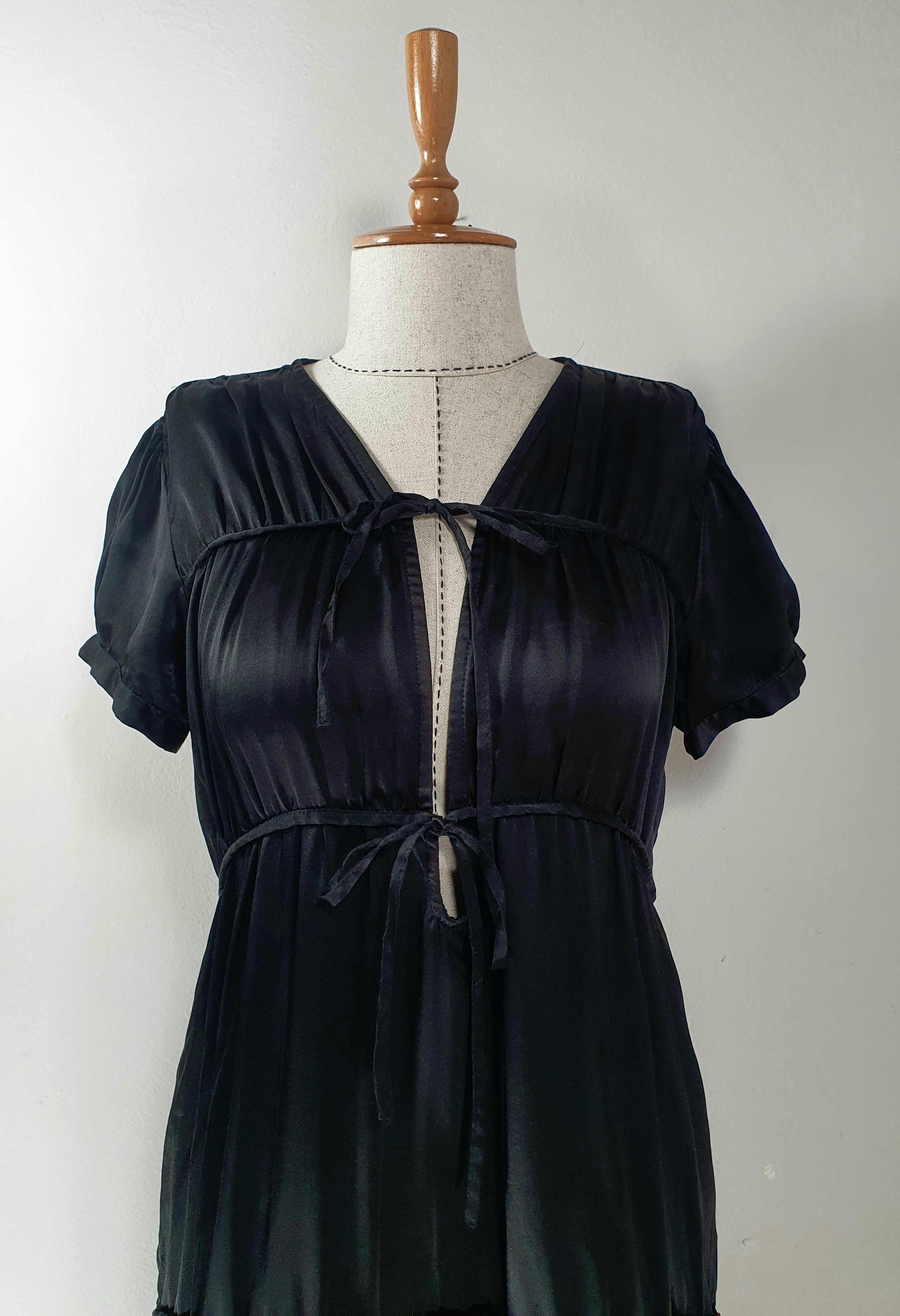 Designer Silk Black Dress Size L / US 10 / IT 46 - 2 Thumbnail