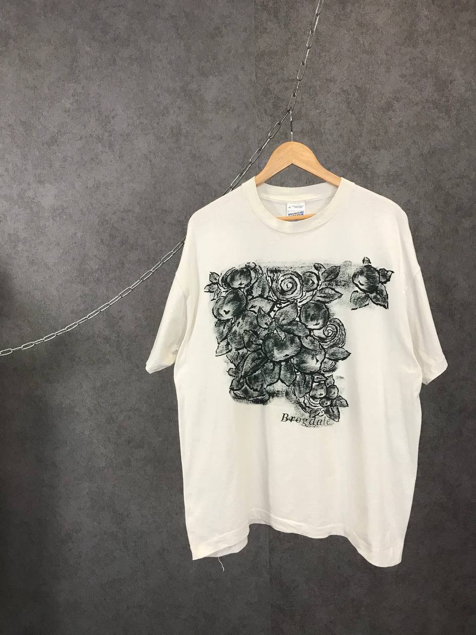 Other Brogdale art vintage single stitch tee Size US XL / EU 56 / 4 - 1 Thumbnail