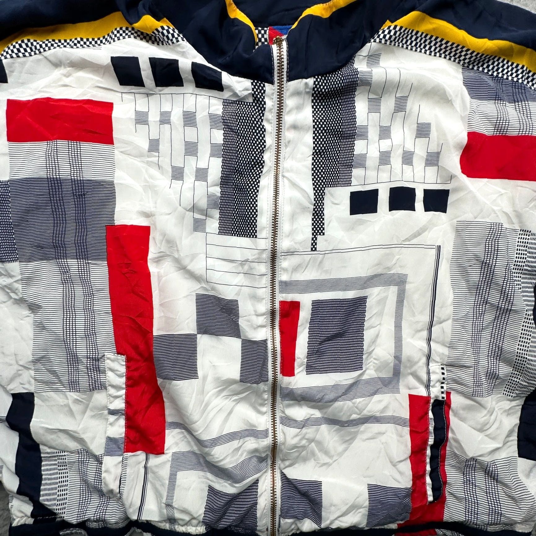 Vintage VINTAGE Tail Geometric AOP Windbreaker Jacket Womens Large Zip Jacket Size L / US 10 / IT 46 - 7 Thumbnail
