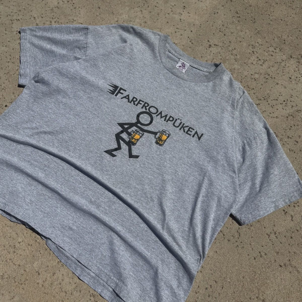 Vintage Vintage FarFromPüken TShirt Size US XXL / EU 58 / 5 - 2 Thumbnail