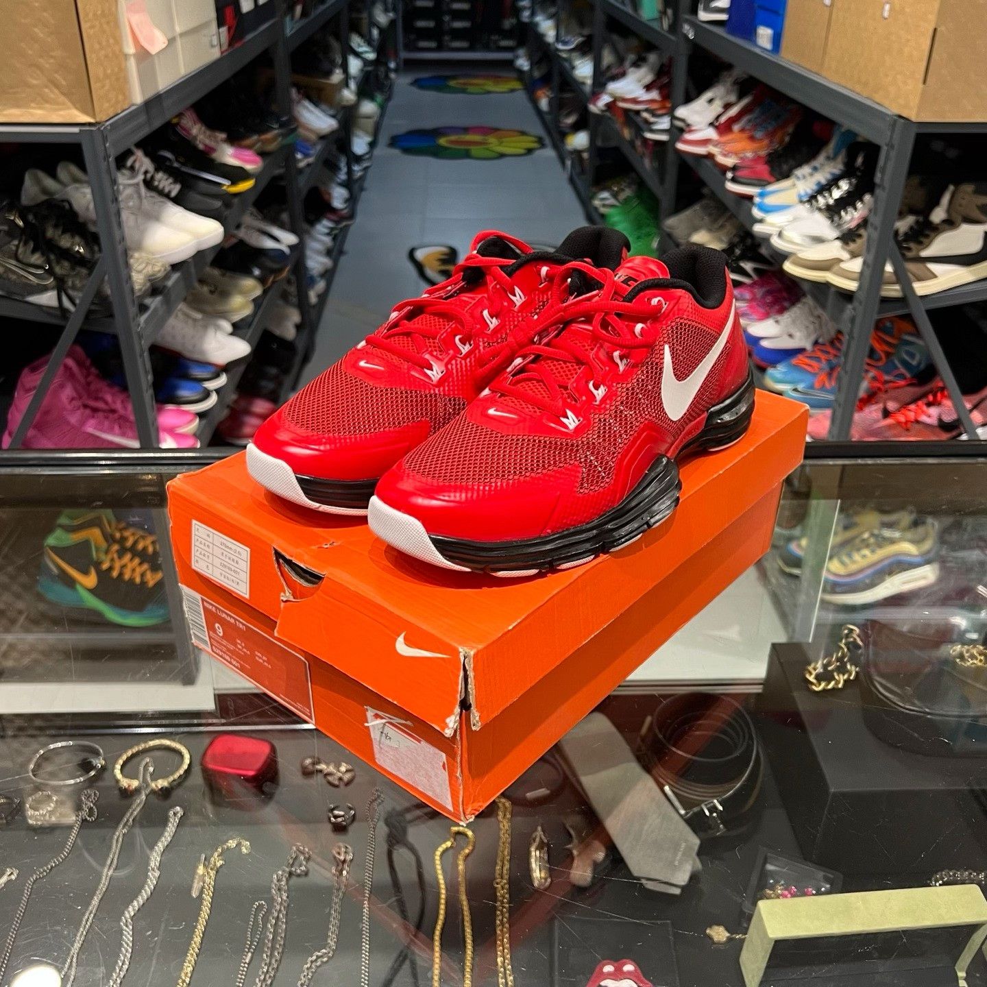 Nike Nike Lowtop Sneakers 9.5 Men Size US 9.5 / EU 42-43 - 1 Thumbnail