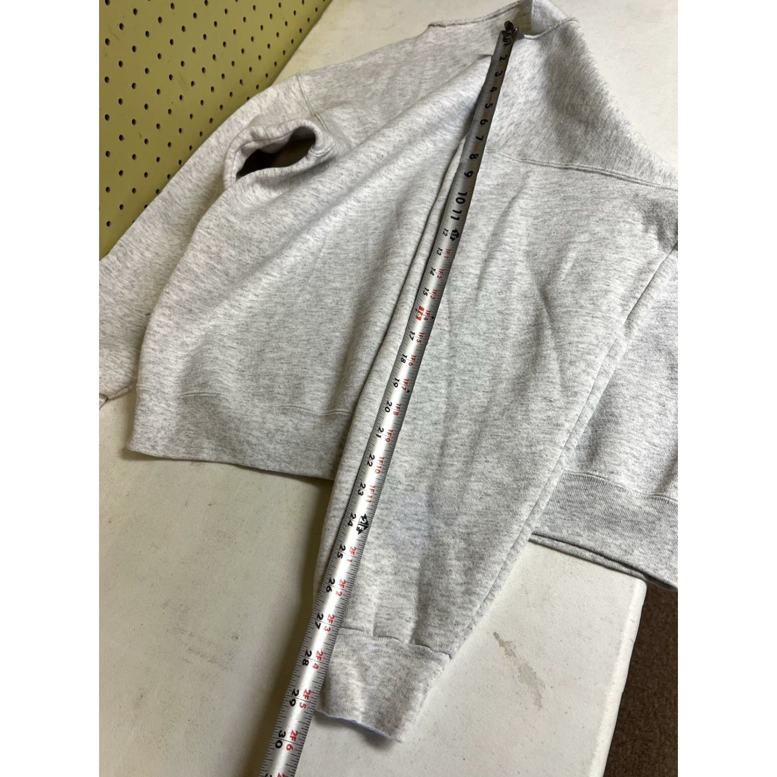 Vintage VINTAGE Arizona College Varsity Tucson Modified Gray Sweatshirt Long Sleeve Men's L Gray Cotton Blend Pullover Sweatshirt Size US L / EU 52-54 / 3 - 6 Thumbnail