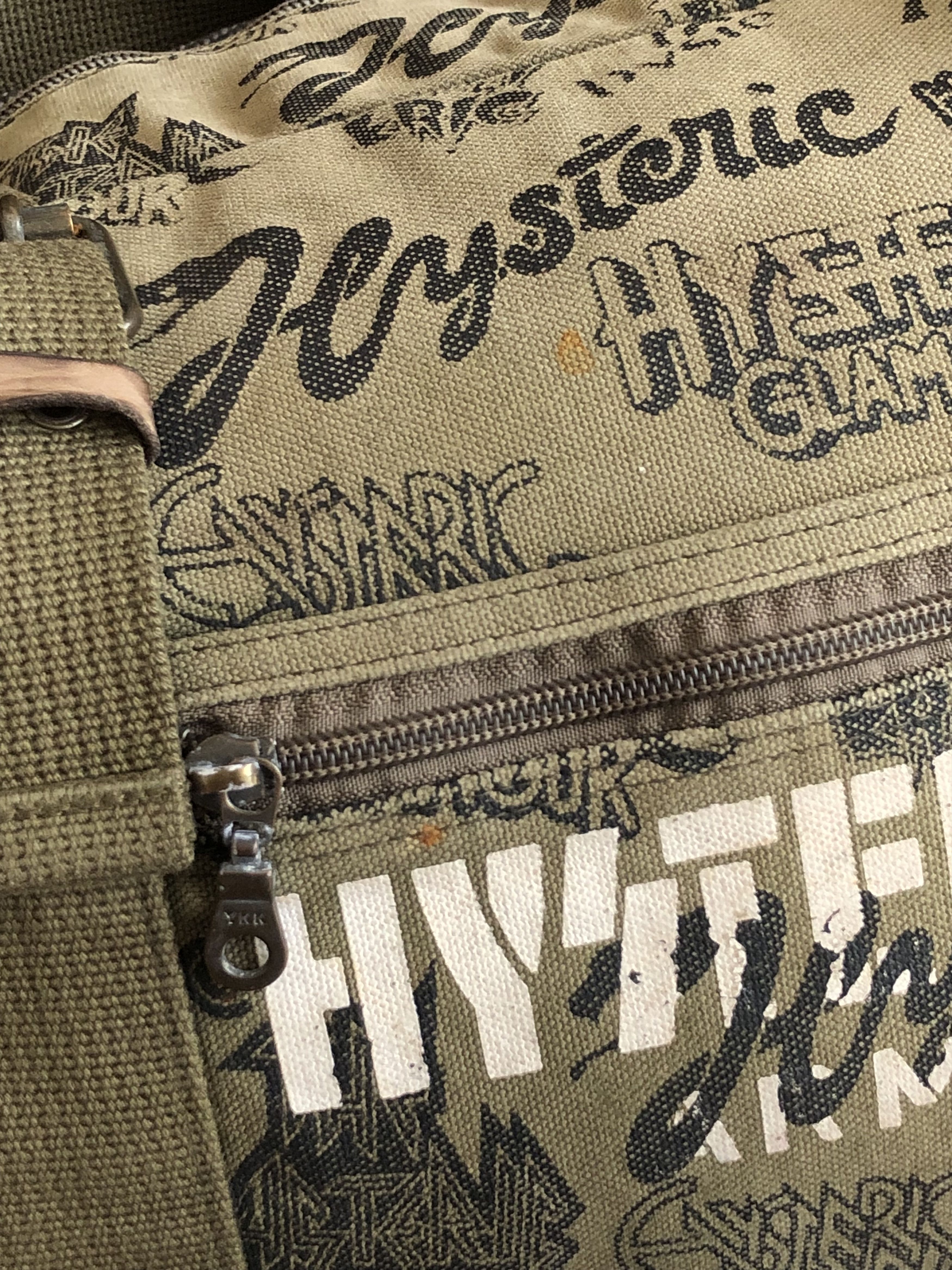 Hysteric Glamour × Vintage RARE🔥VINTAGE 90’S HYSTERIC GLAMOUR ARMY METAL DUFFLE BAG Size ONE SIZE - 12 Thumbnail