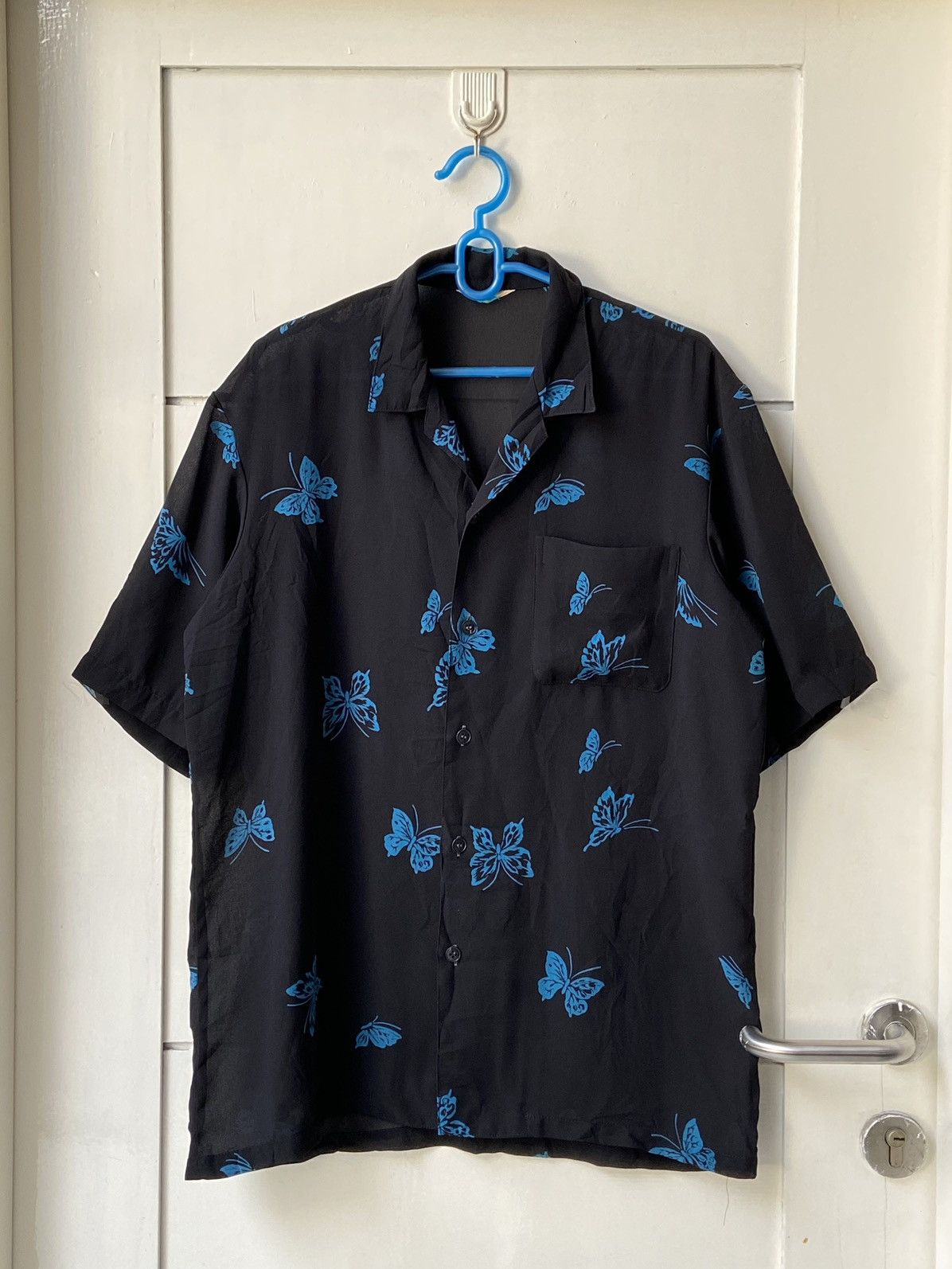 Designer × Japanese Brand Japanese Brand Butterfly Patterned Shirt Size US M / EU 48-50 / 2 - 1 Thumbnail