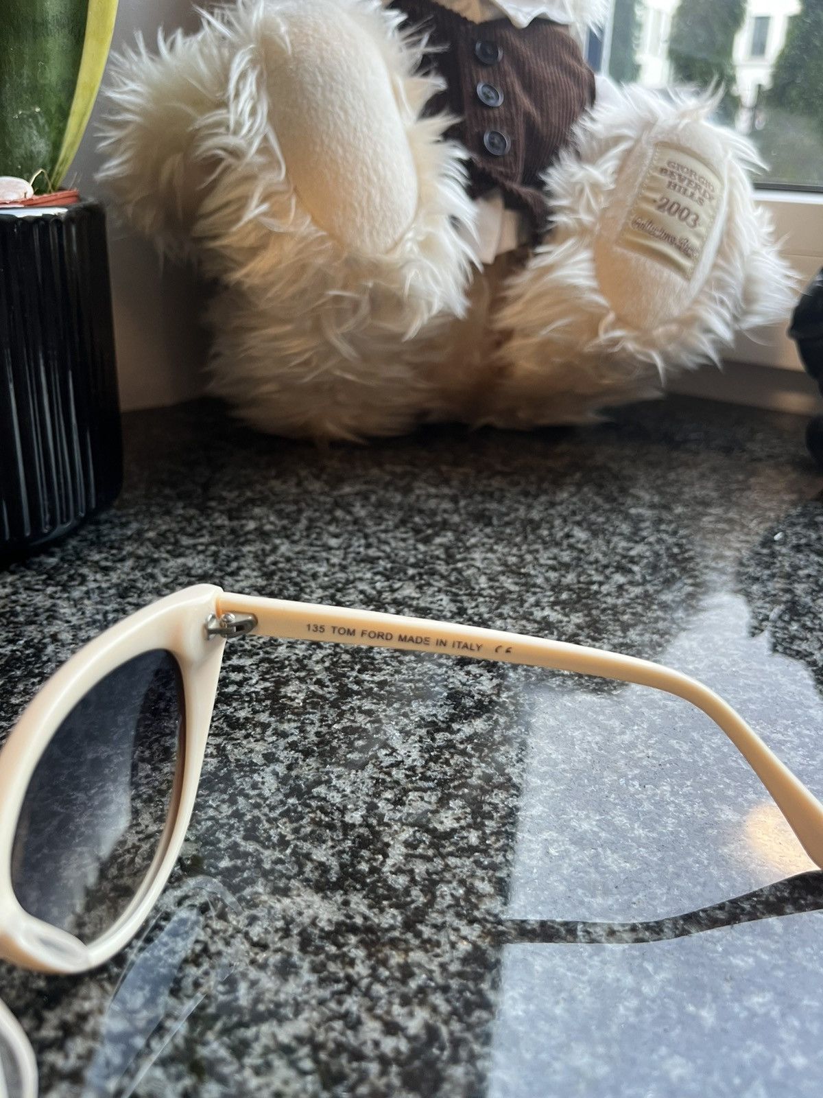 Tom Ford TOM FORD 2005 NIKITA CAT EYE SUNGLASSES RIHANNA KARDASHIAN Size ONE SIZE - 10 Thumbnail