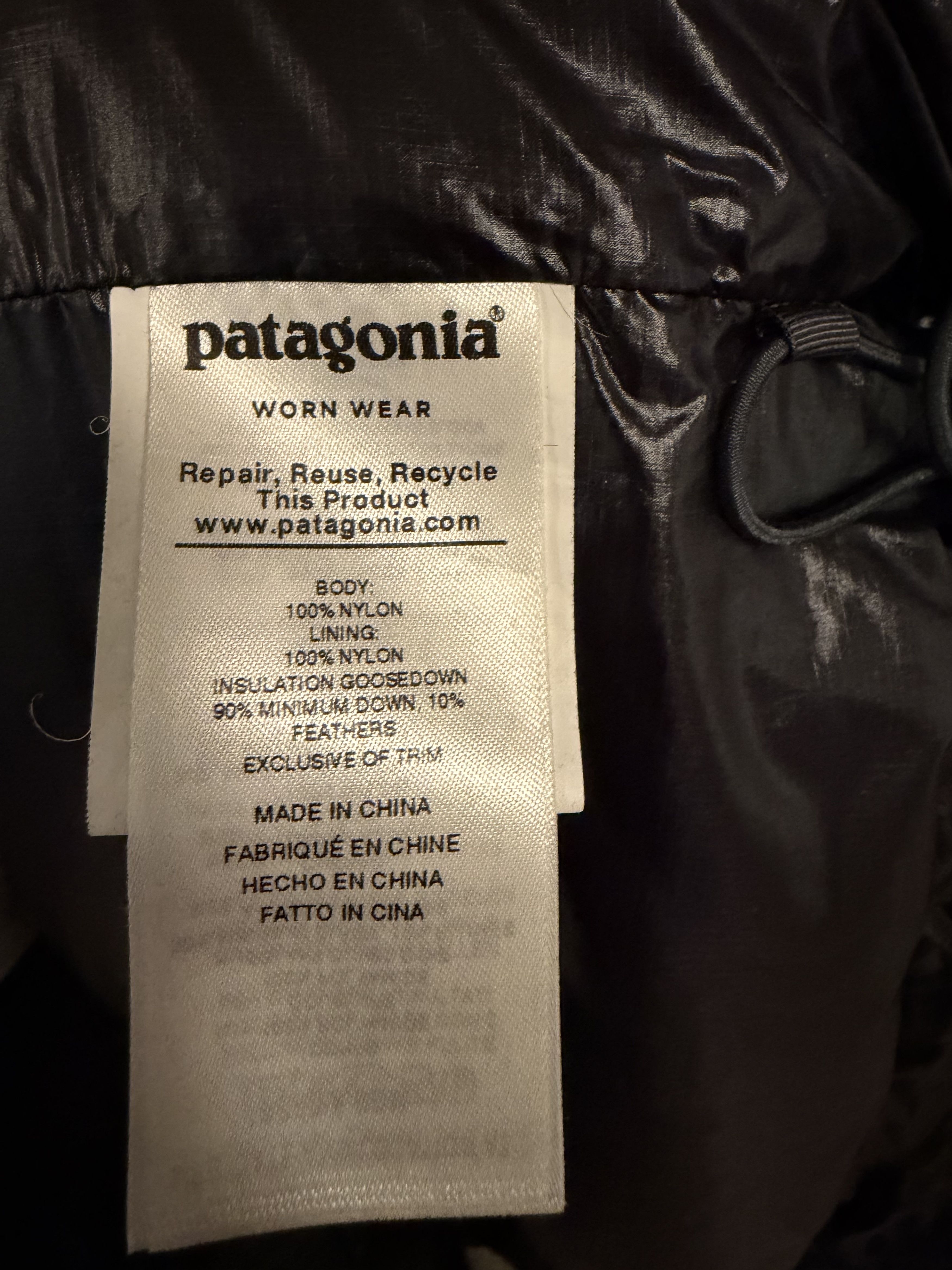 Patagonia 2019 Patagonia Fitz Roy Down Jacket Discontinued Gorpcore Size US L / EU 52-54 / 3 - 6 Thumbnail