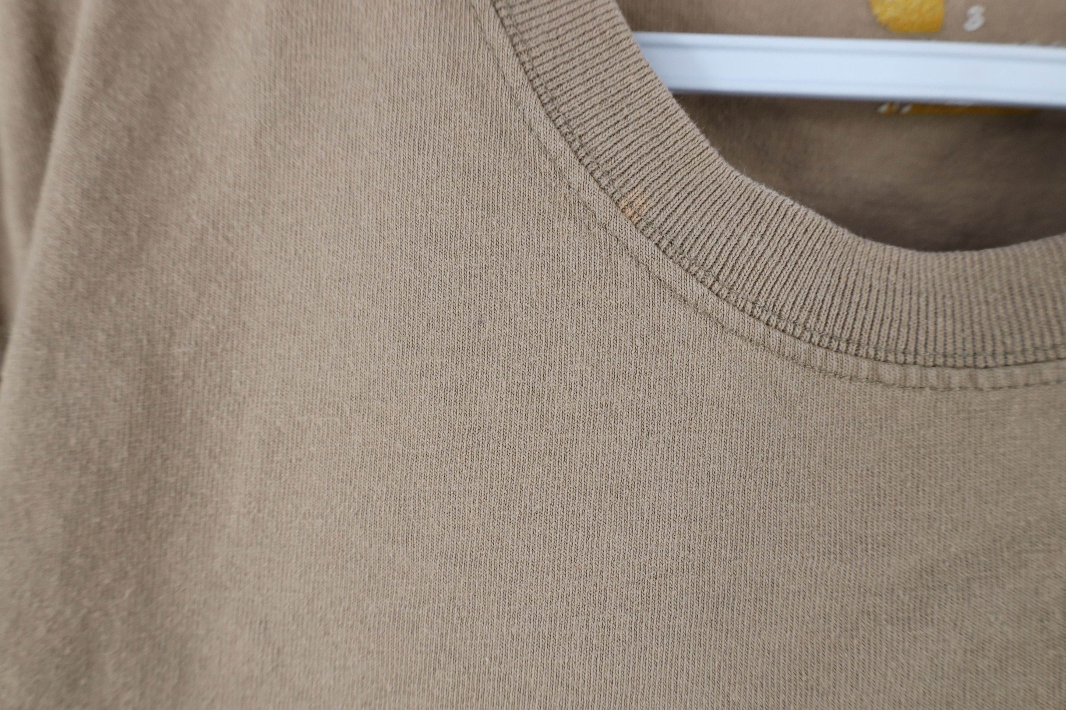 Carhartt × Vintage Vintage Y2K Carhartt Spell Short Sleeve Pocket T-Shirt Tan Size US S / EU 44-46 / 1 - 6 Thumbnail