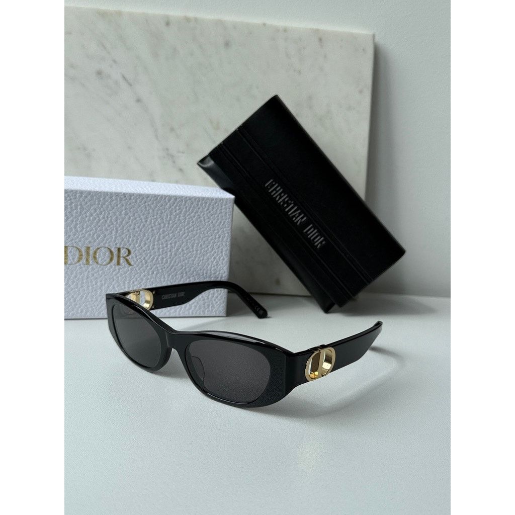Dior NEW Dior 30Montaigne S9U Cat Eye Sunglasses in Black Size ONE SIZE - 3 Thumbnail