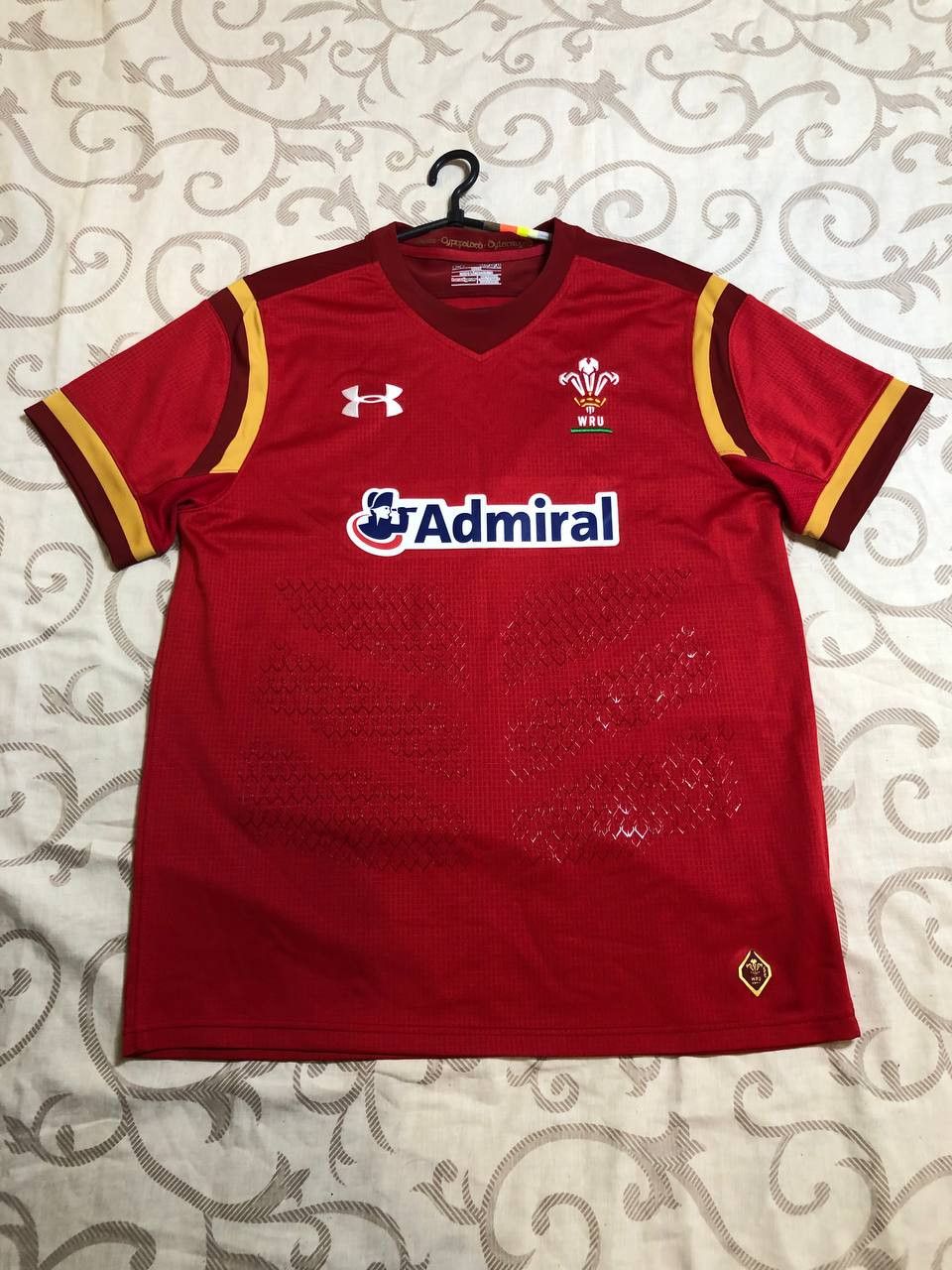 Under Armour Wales WRU Under Armour HeatGear Admiral Rugby Jersey Men's Size US M / EU 48-50 / 2 - 1 Thumbnail