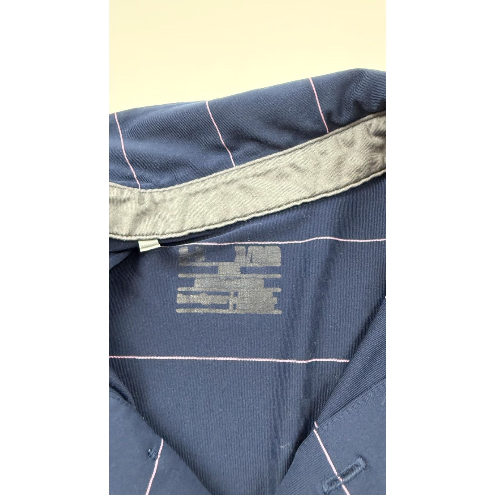 Under Armour Under Armour Polo Shirt Mens XL Navy Blue Pink Stripe Golf Performance Shirt Size US XL / EU 56 / 4 - 4 Thumbnail