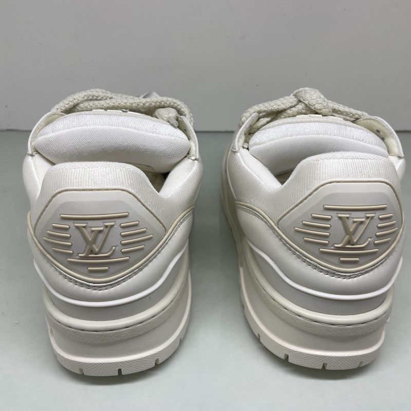 Louis Vuitton Louis Vuitton Trainer Maxi Low-Top Sneakers for Men -2508 Size US 9.5 / EU 42-43 - 3 Thumbnail