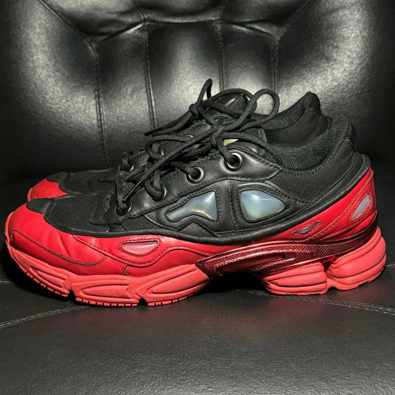 Adidas × Raf Simons 9,5us Adidas Raf Simons ozweego Scarlet Corn black Size US 9.5 / EU 42-43 - 3 Thumbnail