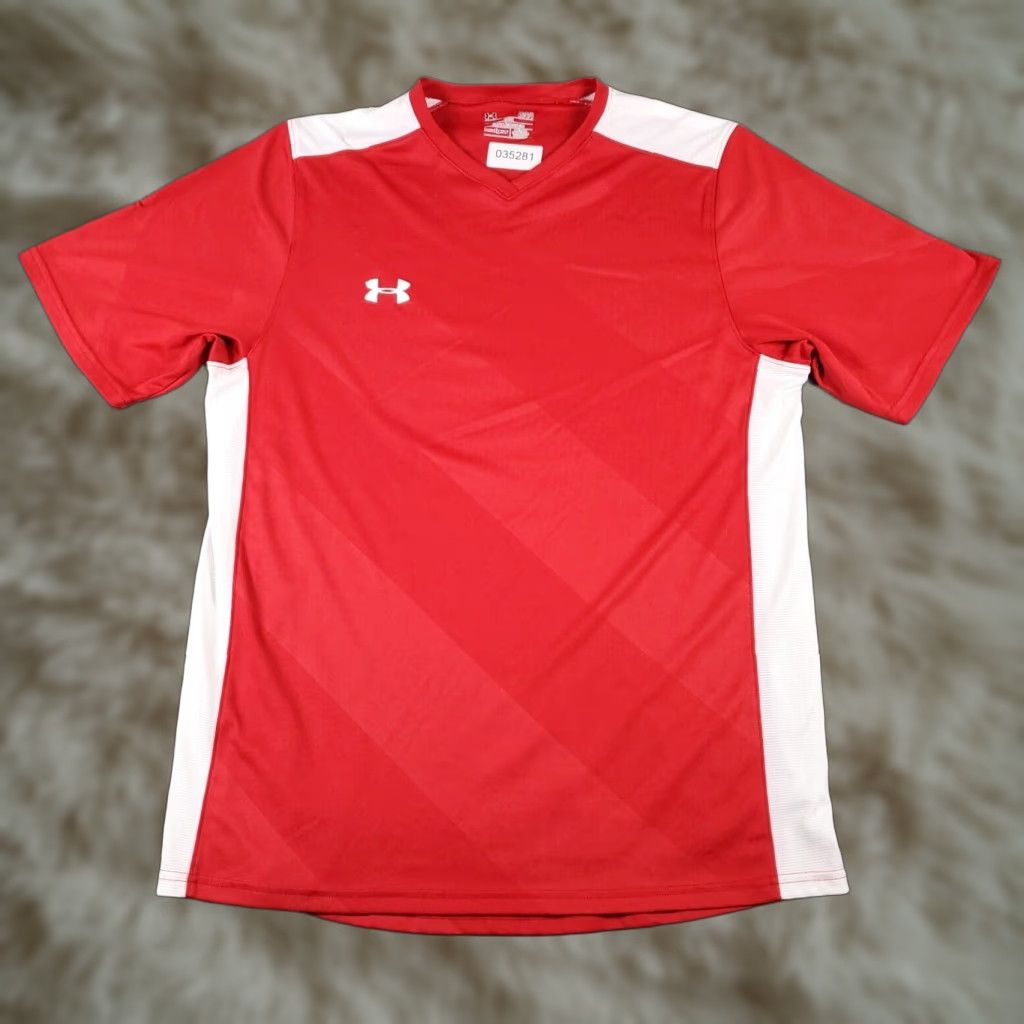 Under Armour Under Armour T Shirt Mens Large Red Active Wear Short Sleeve Crew Neck Pullover Regular Basic Sports Logo 90s? Size US L / EU 52-54 / 3 - 1 Thumbnail