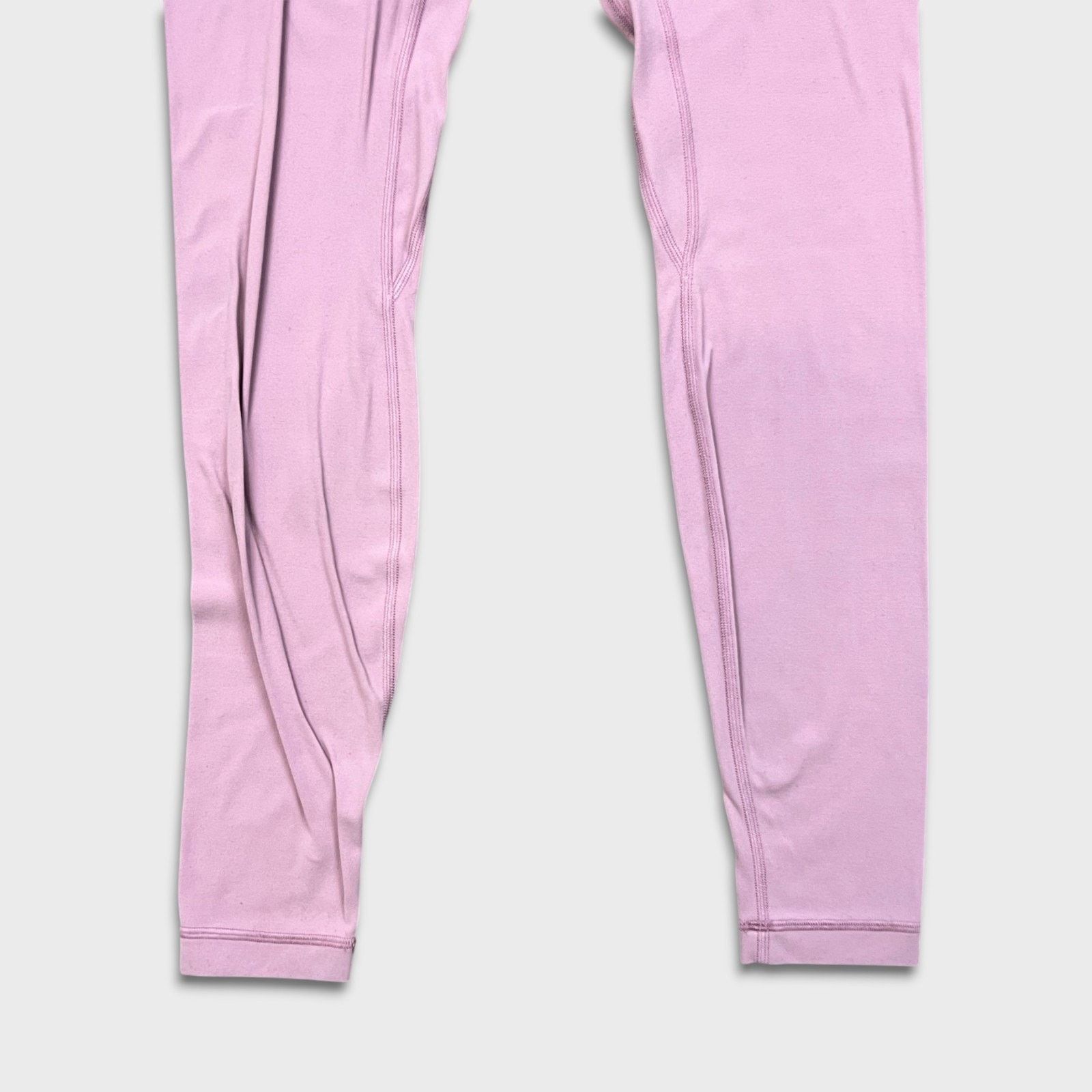 Lululemon Lululemon Align Pant 28" Size 6 High Rise Pilates Leggings Size 28" / US 6 / IT 42 - 3 Thumbnail