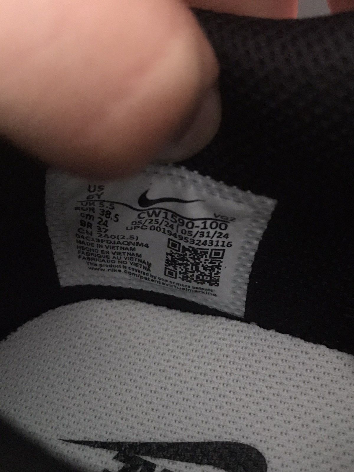 Nike Nike Dunk Low “Panda” Size US 8.5 / IT 38.5 - 8 Thumbnail