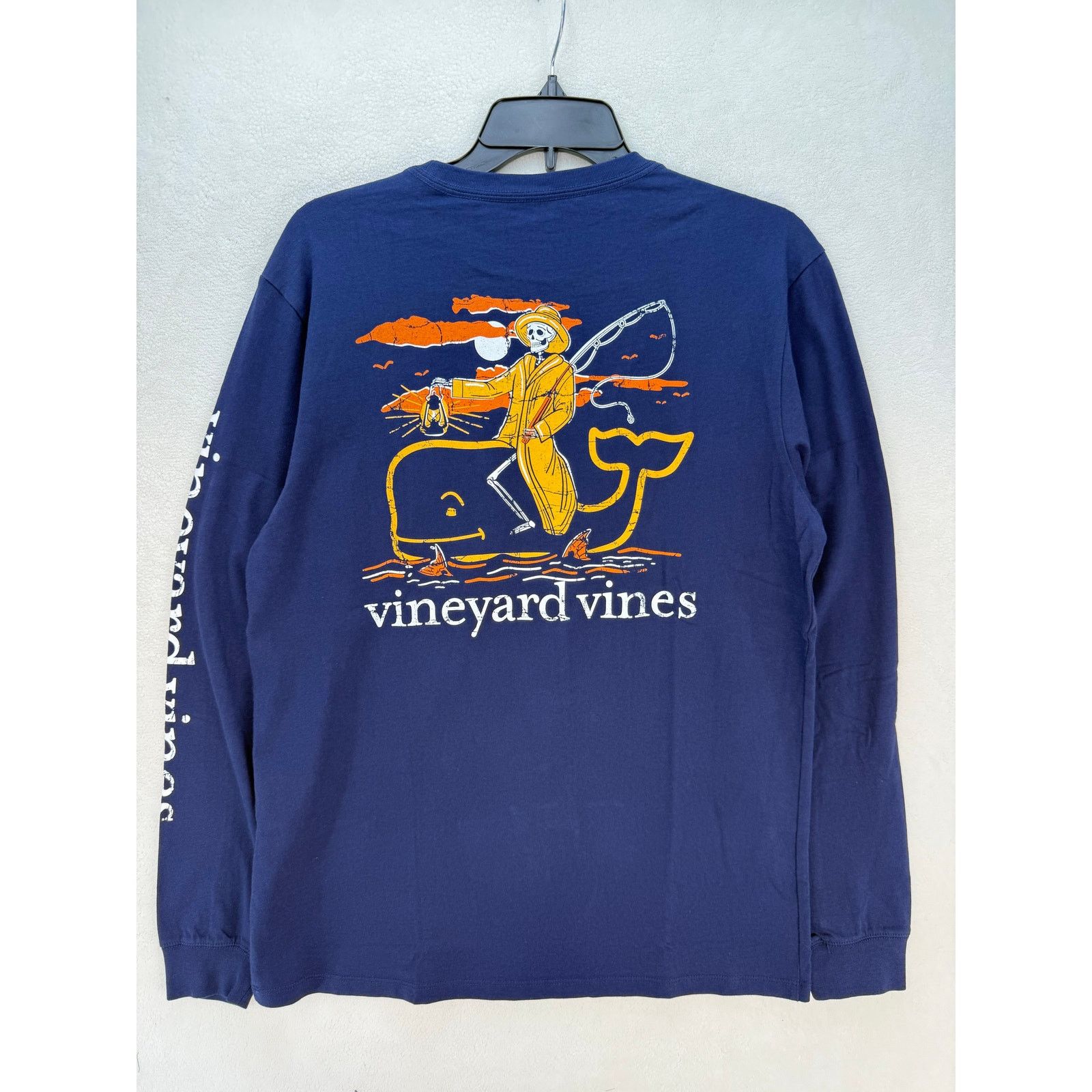 Vineyard Vines VINEYARD VINES MEN'S SMALL NAUTICAL NAVY FISHERMAN SKELETON Size US S / EU 44-46 / 1 - 3 Thumbnail