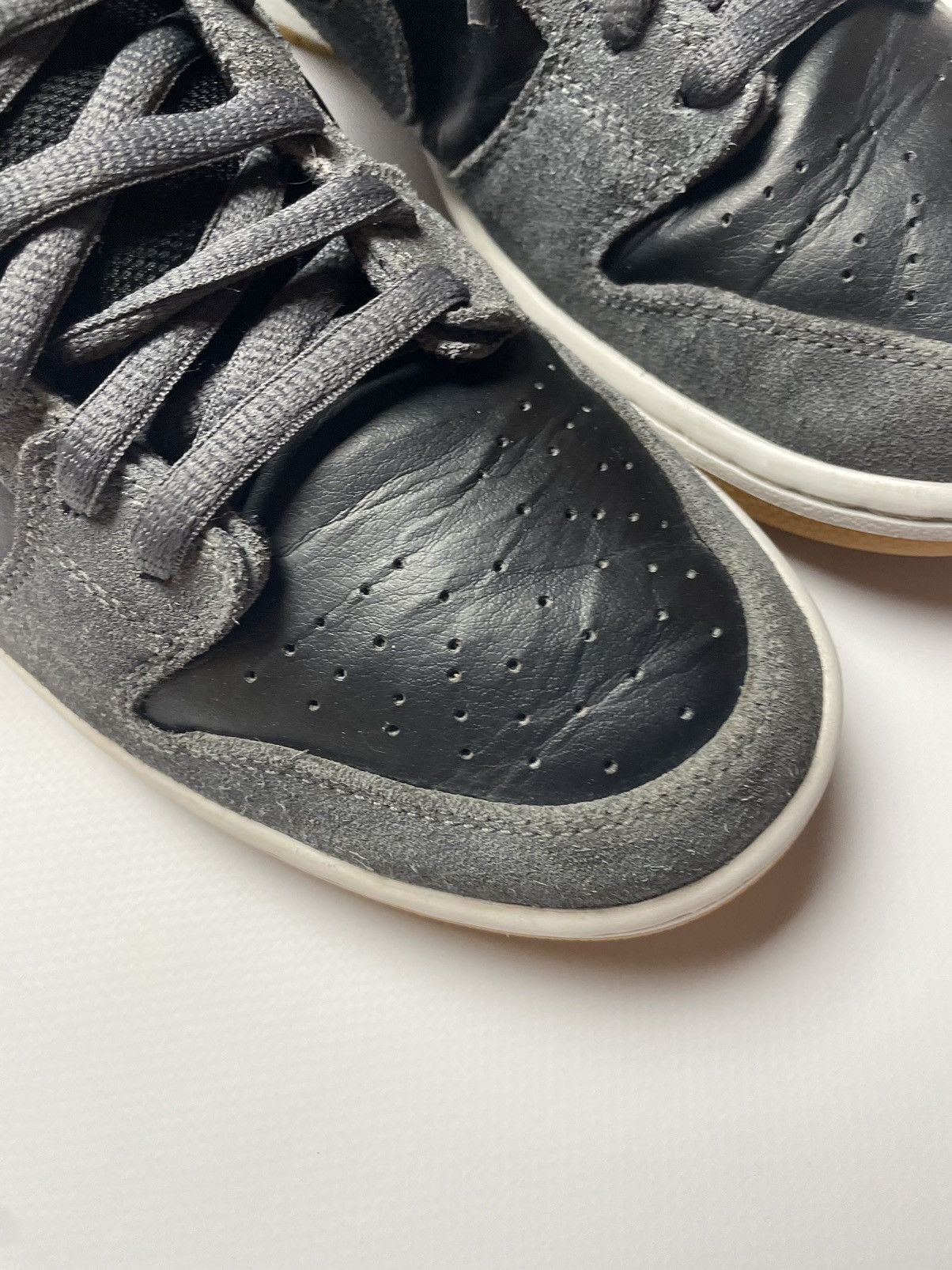 Nike RARE Nike Dunk Low Pro Sb TRD Dark Grey Gum Anthracite Size US 11 / EU 44 - 4 Thumbnail