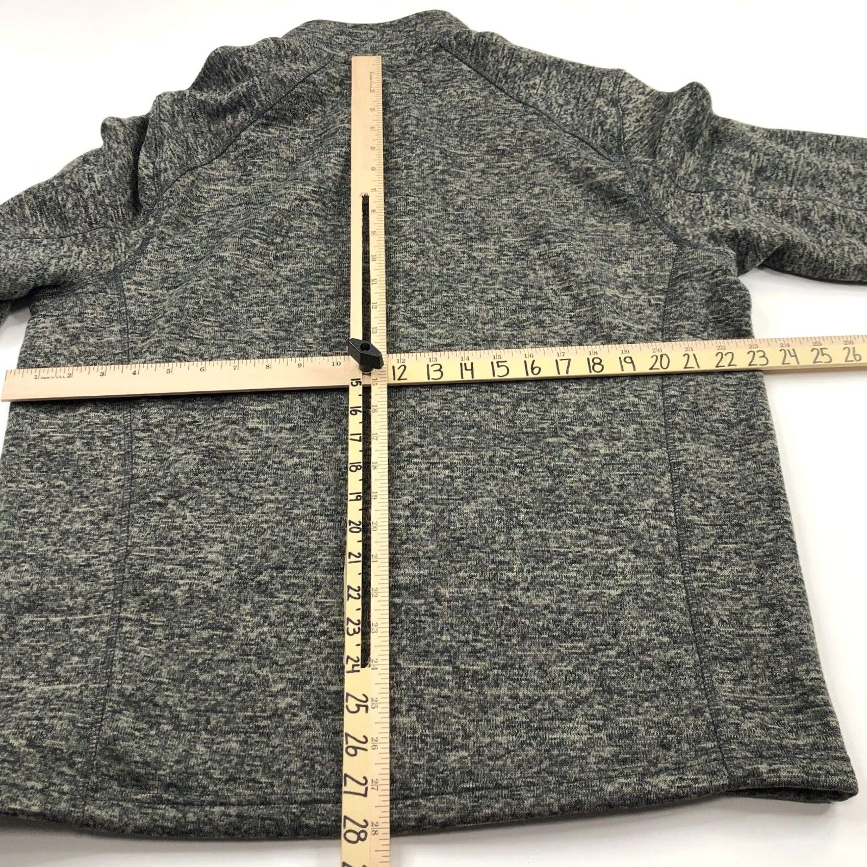 Eddie Bauer Eddie Bauer Sweater V-Neck Pullover 1/4 Zip Fleece MINT Large Gray Mens Regular Knit Style/Seasonal Classic Modern Casual Workwear Size US L / EU 52-54 / 3 - 4 Thumbnail
