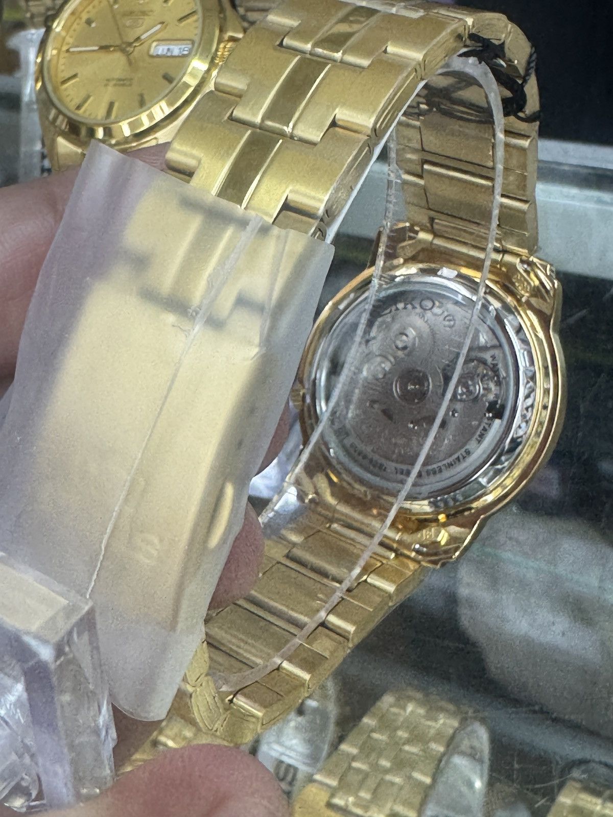 Seiko Seiko Men's Seiko 5 Automatic Gold Dial Size 40 - 6 Thumbnail
