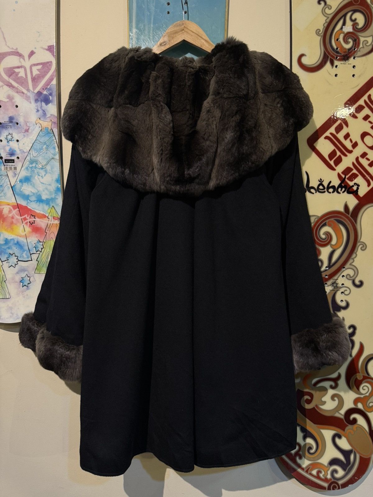 Fendi Fendi Mink Fur Coat Reversible Silk and Cashmere Size M / US 6-8 / IT 42-44 - 6 Thumbnail