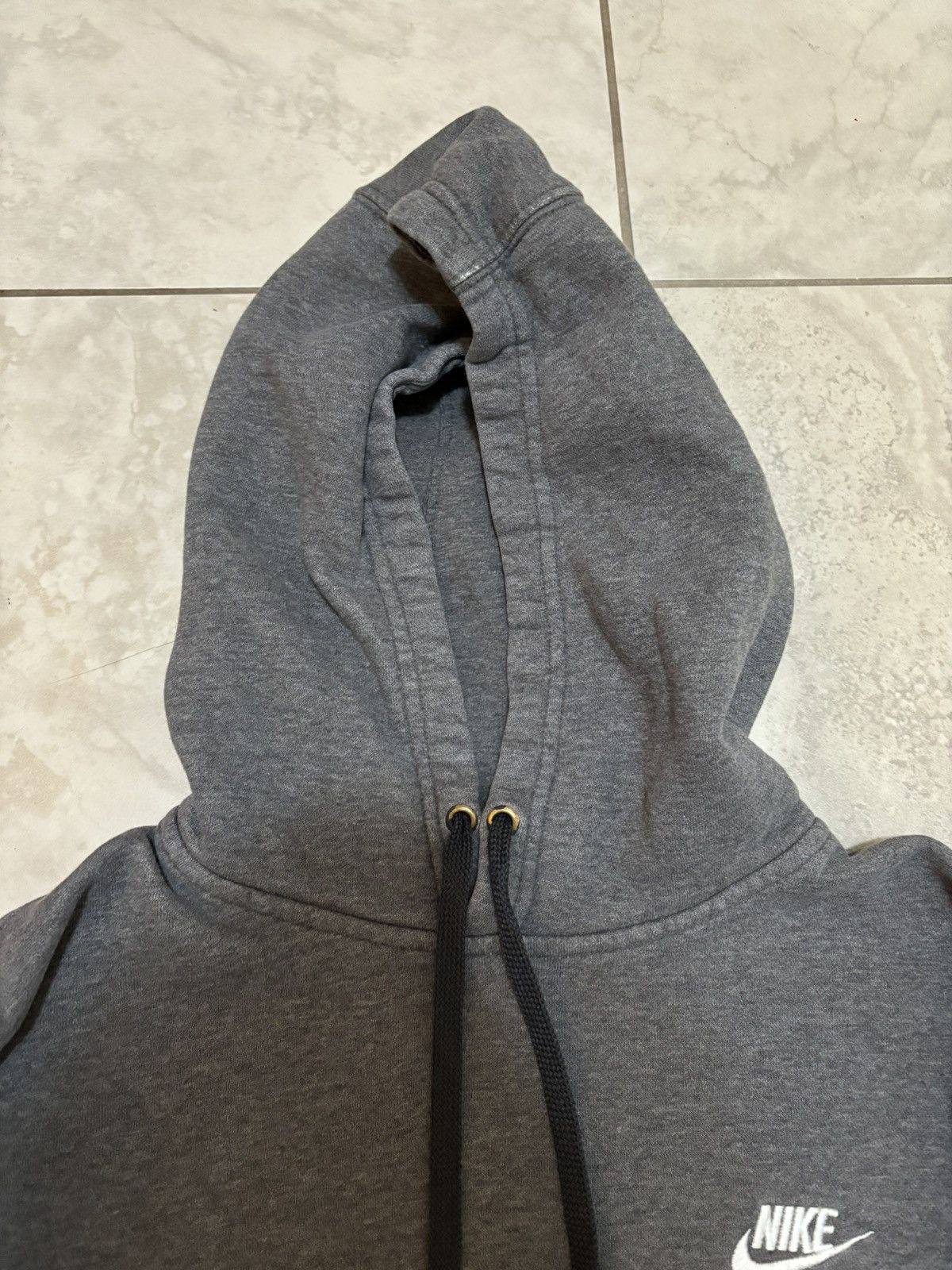 Nike × Vintage vintage 2000s grey nike mini swoosh chest hoodie Size US M / EU 48-50 / 2 - 4 Thumbnail