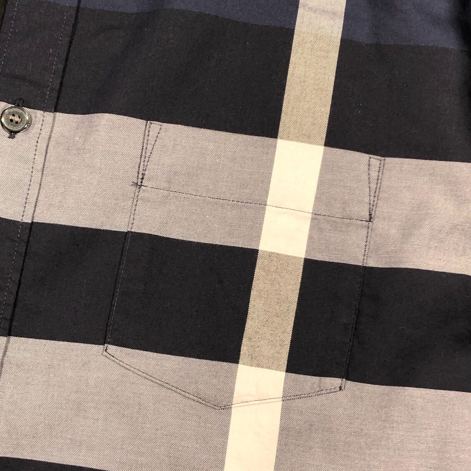 Burberry × Designer × Vintage Burberry Brit Navy Tartan Checks Button Down Shirt size XXL Size US XXL / EU 58 / 5 - 4 Thumbnail