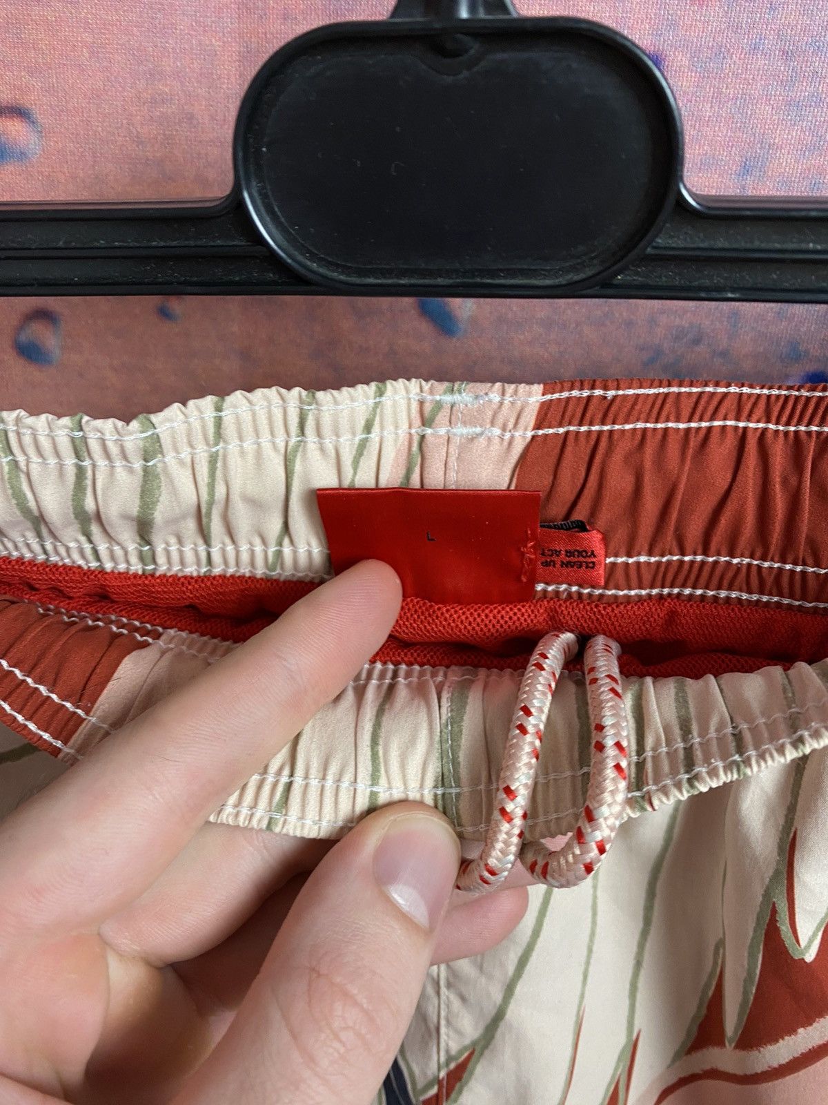 Hugo Boss Hugo Boss luxury art shorts Size US 34 / EU 50 - 4 Thumbnail
