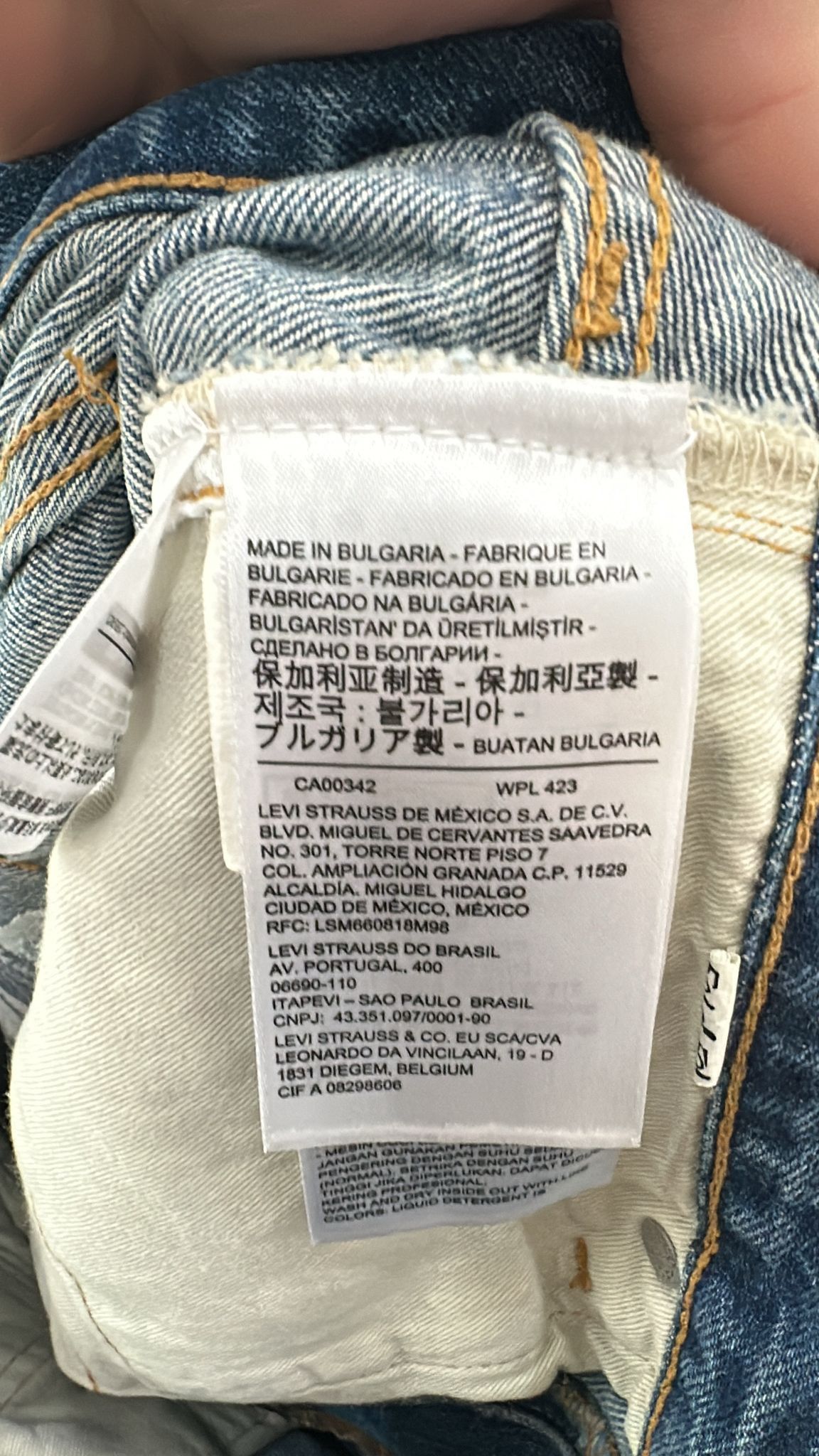 Levi's Vintage Clothing LVC Levi's Vintage Clothing 1984 501XX Tangled Web Jeans Size US 32 / EU 48 - 13 Thumbnail