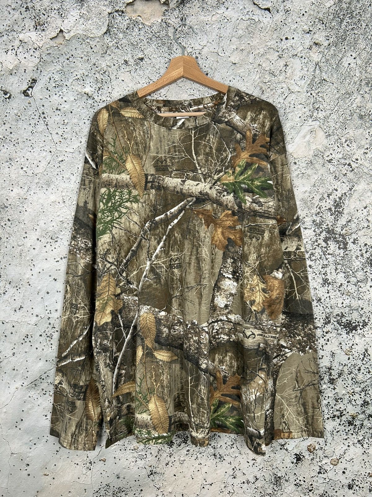 Realtree Vintage Realtree Longsleeve Outdoor Streetwear Rap Baggy 90s Size US XXL / EU 58 / 5 - 1 Thumbnail