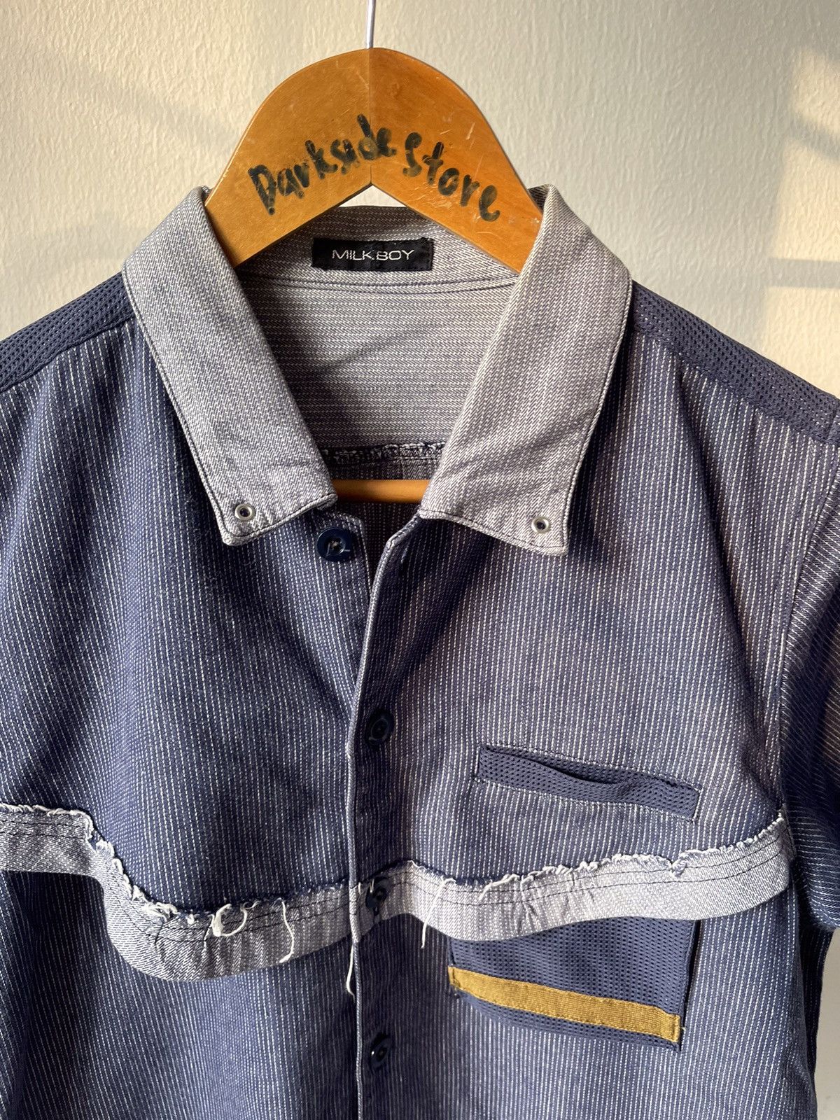 20471120 × Beauty Beast 90s Milkboy Distressed Button Up Shirt Size US S / EU 44-46 / 1 - 5 Thumbnail