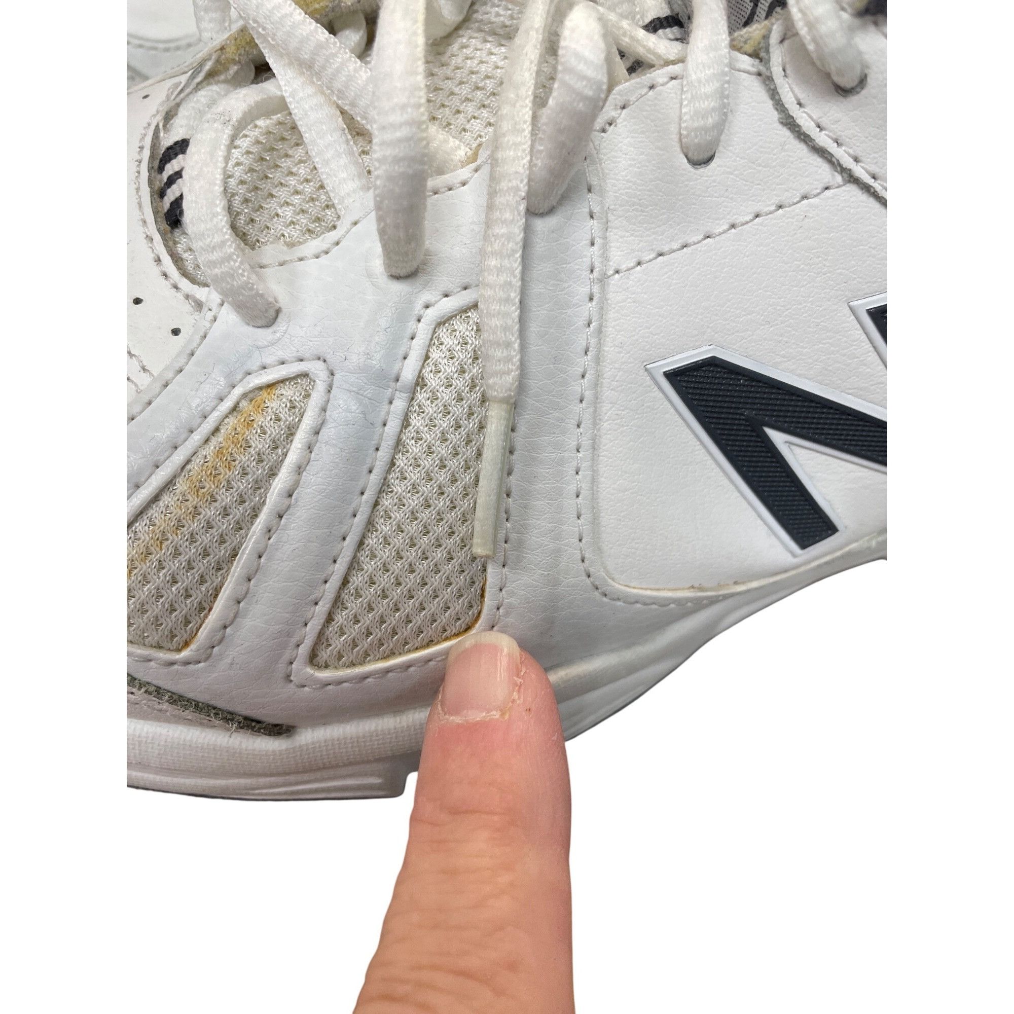 New Balance New Balance 519 Mens white gray casual walking sneakers Sz 1 Size US 11 / EU 44 - 14 Thumbnail