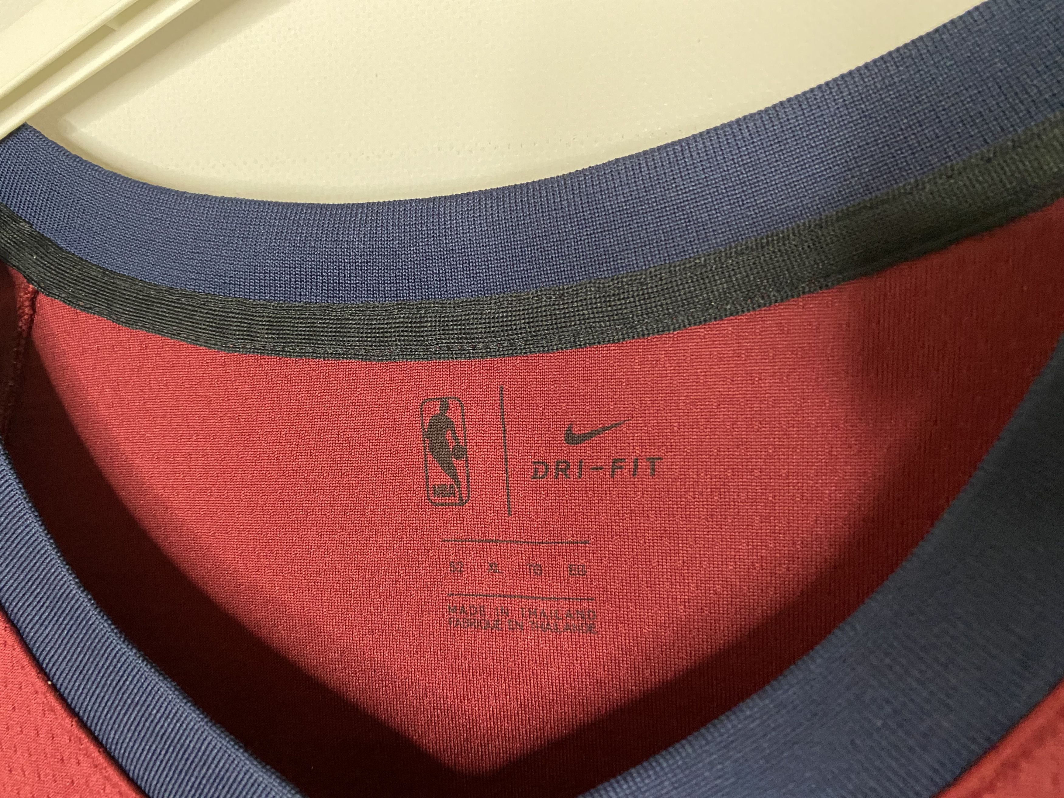 NBA × Nike CLEVELAND CAVALIERS FAN EDITION NBA BASKETBALL JERSEY SHIRT Size US XL / EU 56 / 4 - 6 Thumbnail