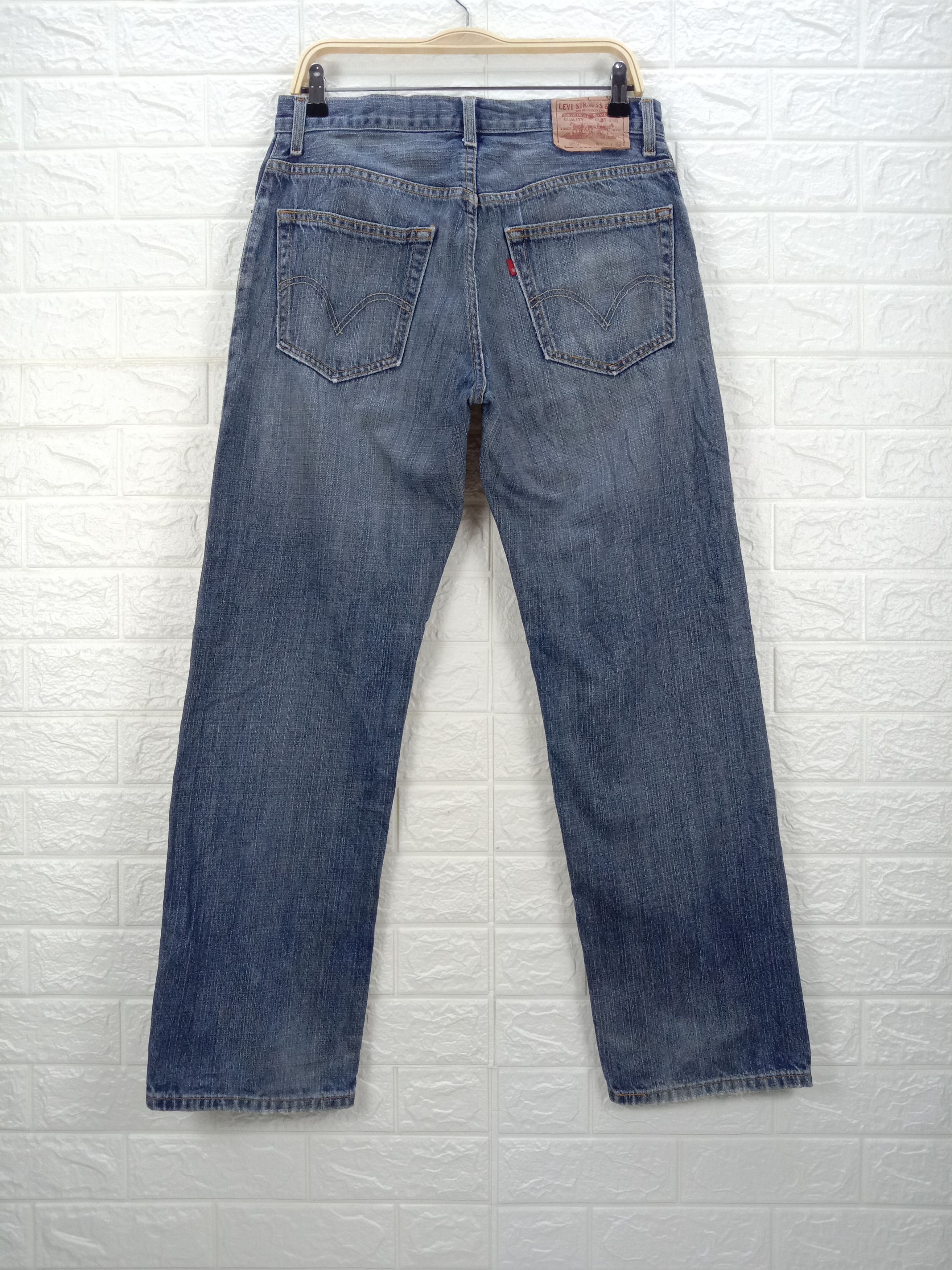 Levi's Vintage Levi's 559 Jeans Relaxed Straight Distressed Denim Size US 32 / EU 48 - 5 Thumbnail
