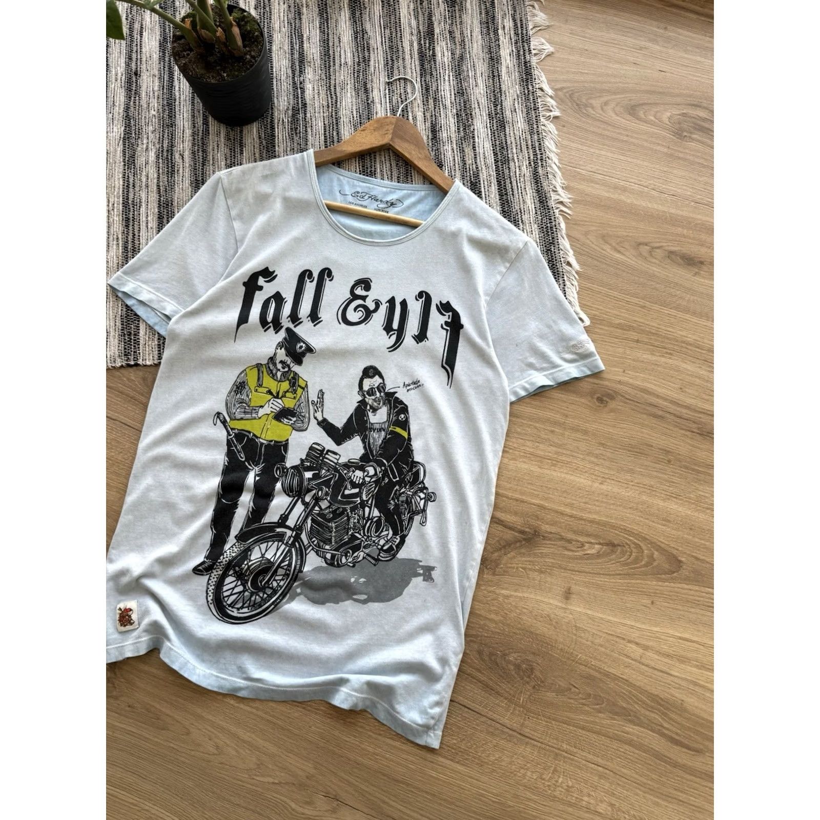 Ed Hardy VINTAGE ED HARDY BY CHRISTIAN AUDIGIER DESIGN BIG LOGO BIKER SHIRT BLUE M Mens Shirt M Blue Logo Vintage 90s Ed Hardy Tattoo Skull Size US M / EU 48-50 / 2 - 3 Thumbnail
