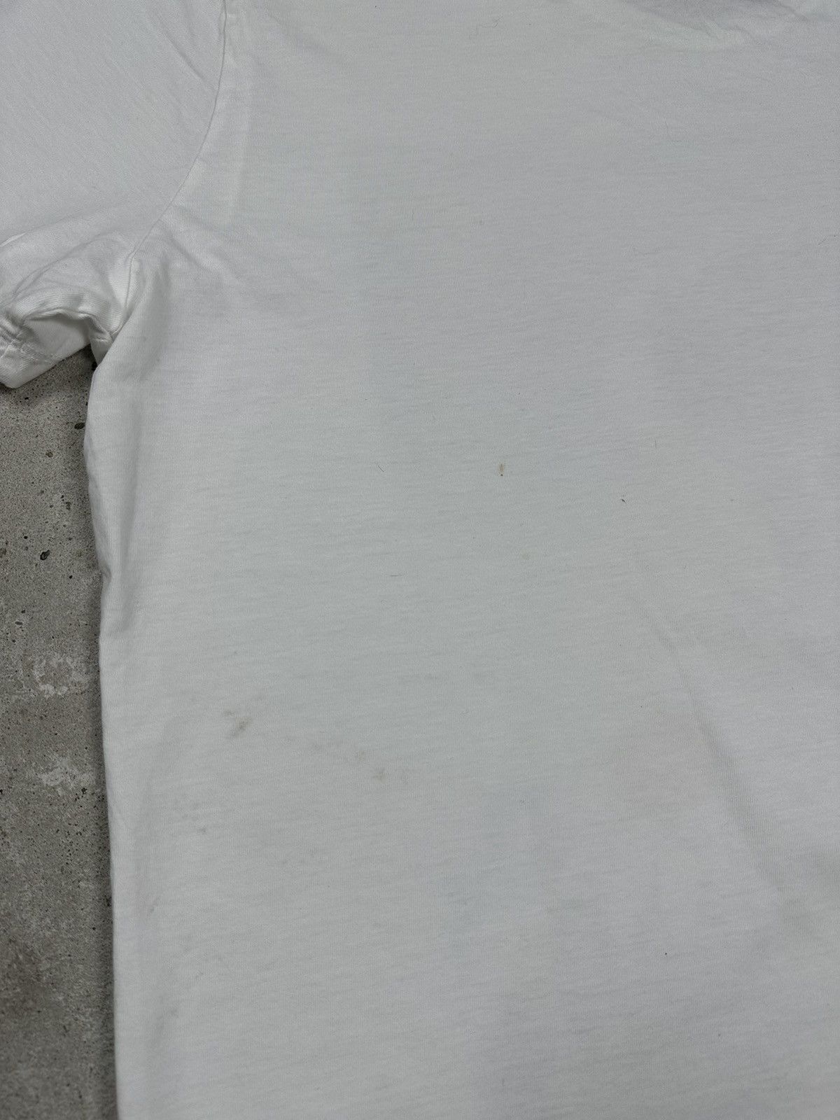 Diesel Vintage Diesel Hand Skull White Tee T Shirt Size US L / EU 52-54 / 3 - 6 Thumbnail