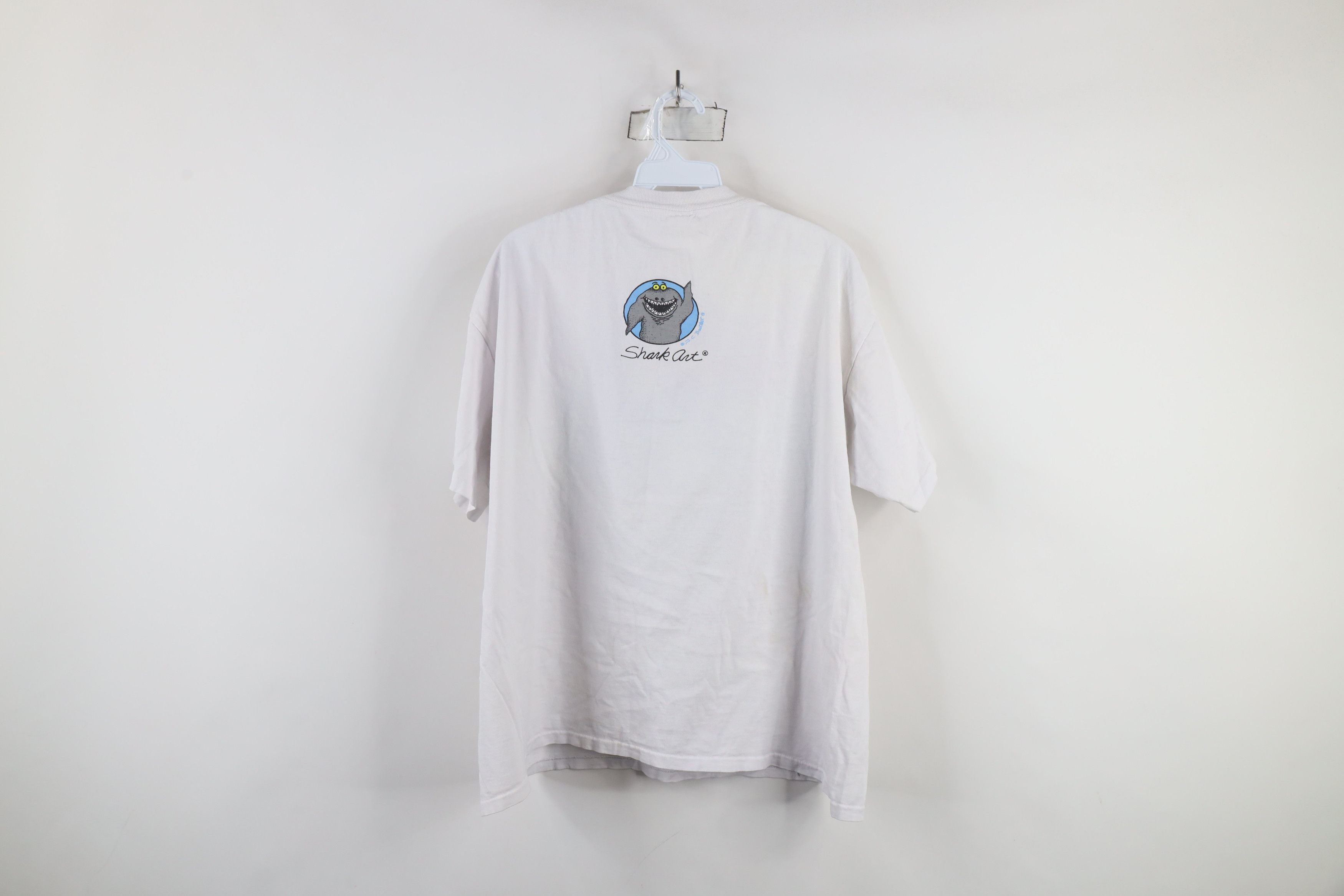 Vintage Vintage 90s Streetwear Funny Comic Shark Fishing T-Shirt USA Size US XL / EU 56 / 4 - 14 Thumbnail