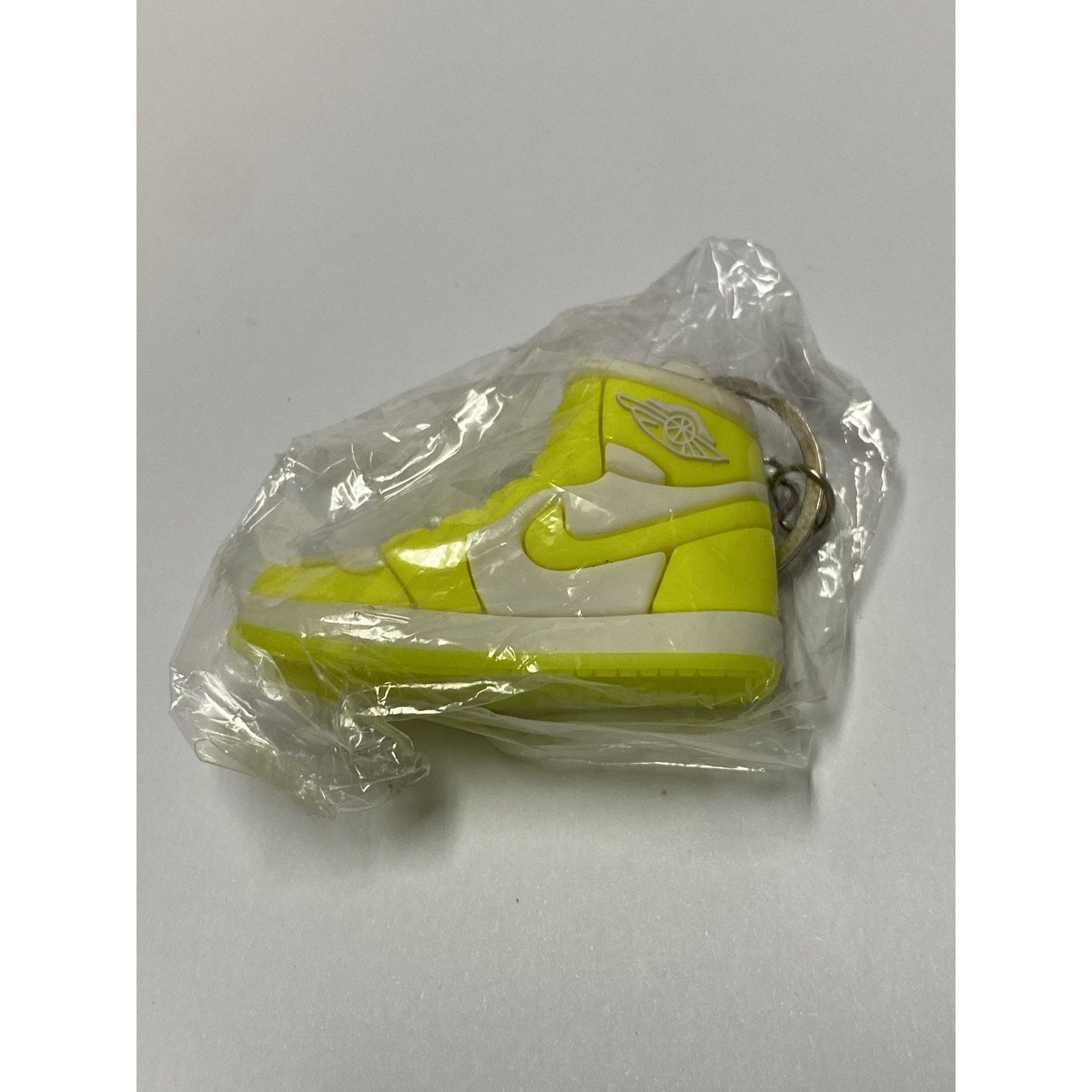 Nike New Mini 3D AIR JORDAN sneaker shoe keychain Yellow/White Size ONE SIZE - 1 Thumbnail