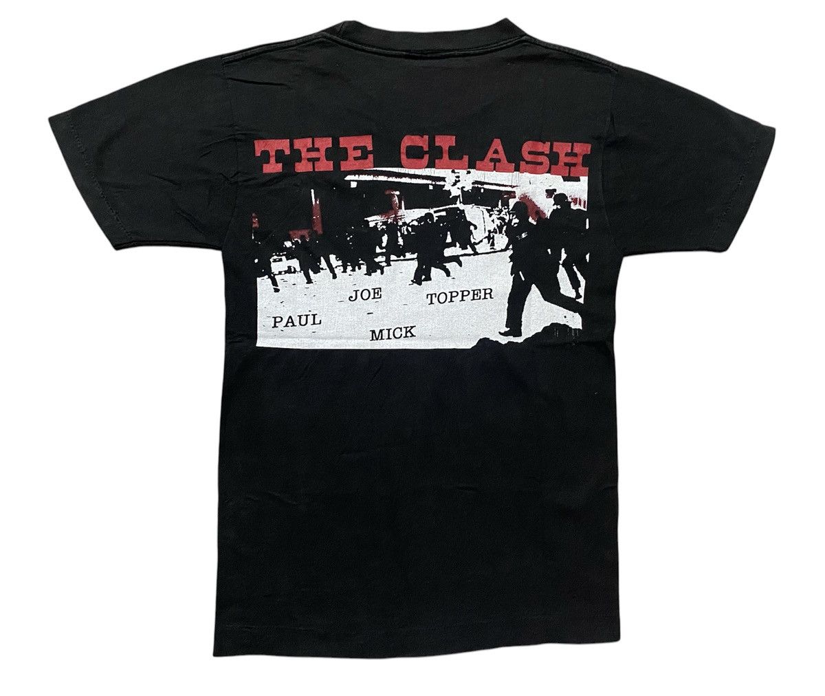 Band Tees × Vintage Vintage The Clash Line Up Tees Size US XS / EU 42 / 0 - 7 Thumbnail