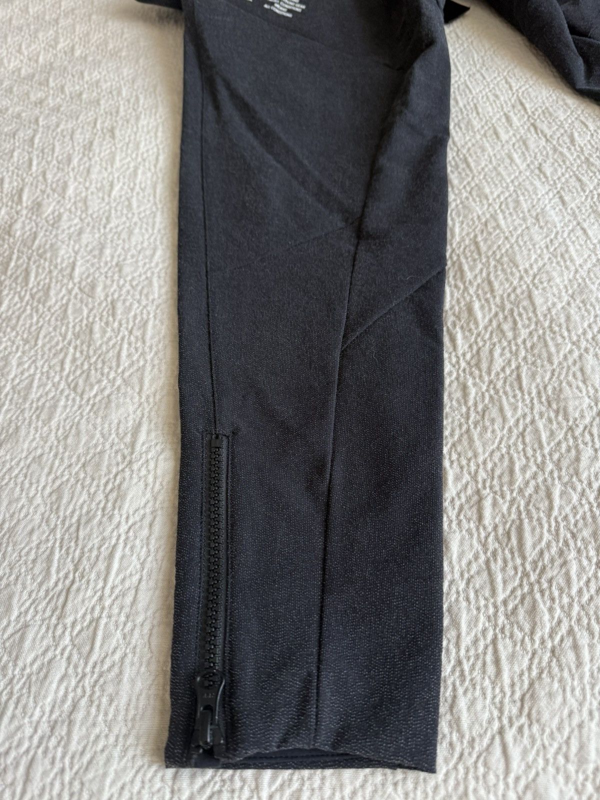 Nike ACG Nike ACG Acronym cargo pants with shorts Size 28" / US 6 / IT 42 - 8 Thumbnail