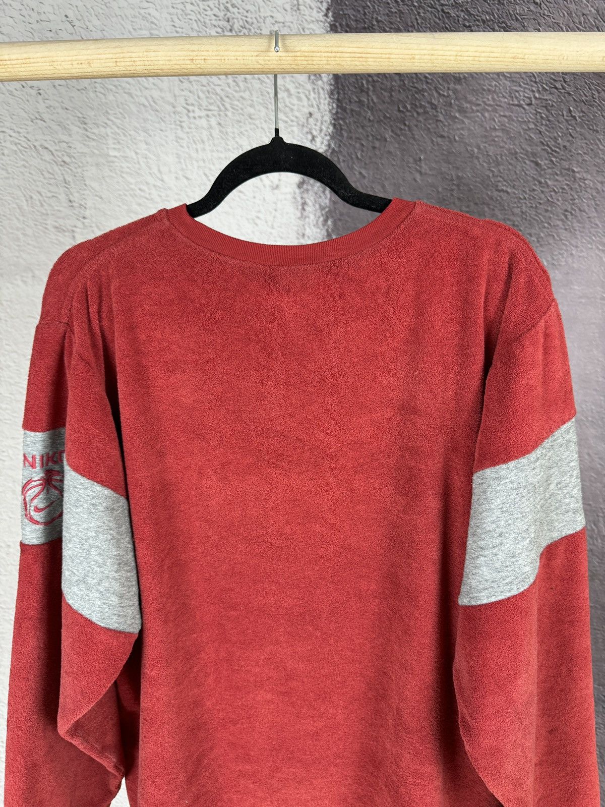 Nike Nike vintage y2k fleece double swoosh distressed sweatshirt Size US L / EU 52-54 / 3 - 15 Thumbnail