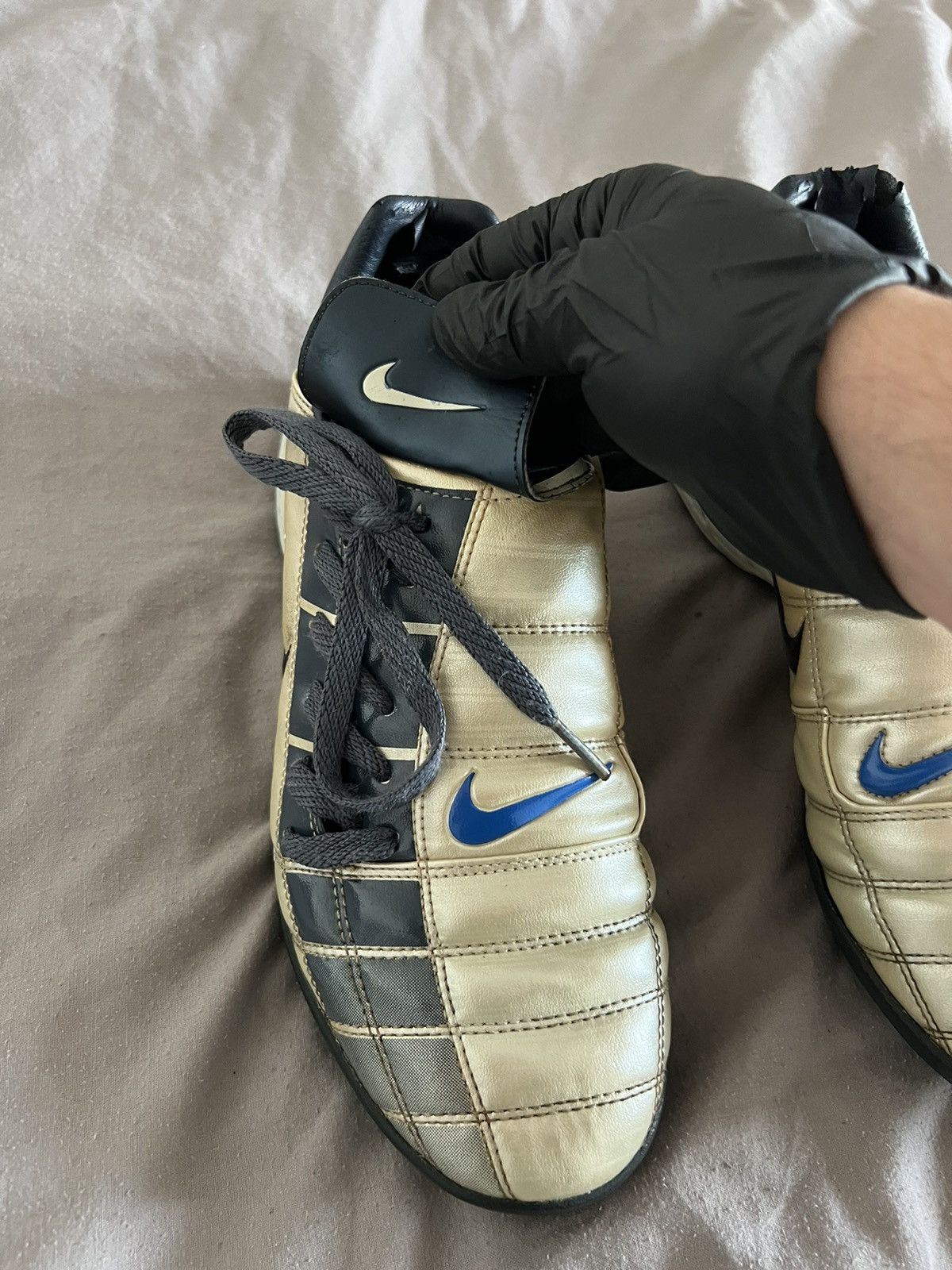 Nike Vintage Nike Total 90 Cleats Sneakers Soccer Boots US 00’s Size US 8 / EU 41 - 11 Thumbnail